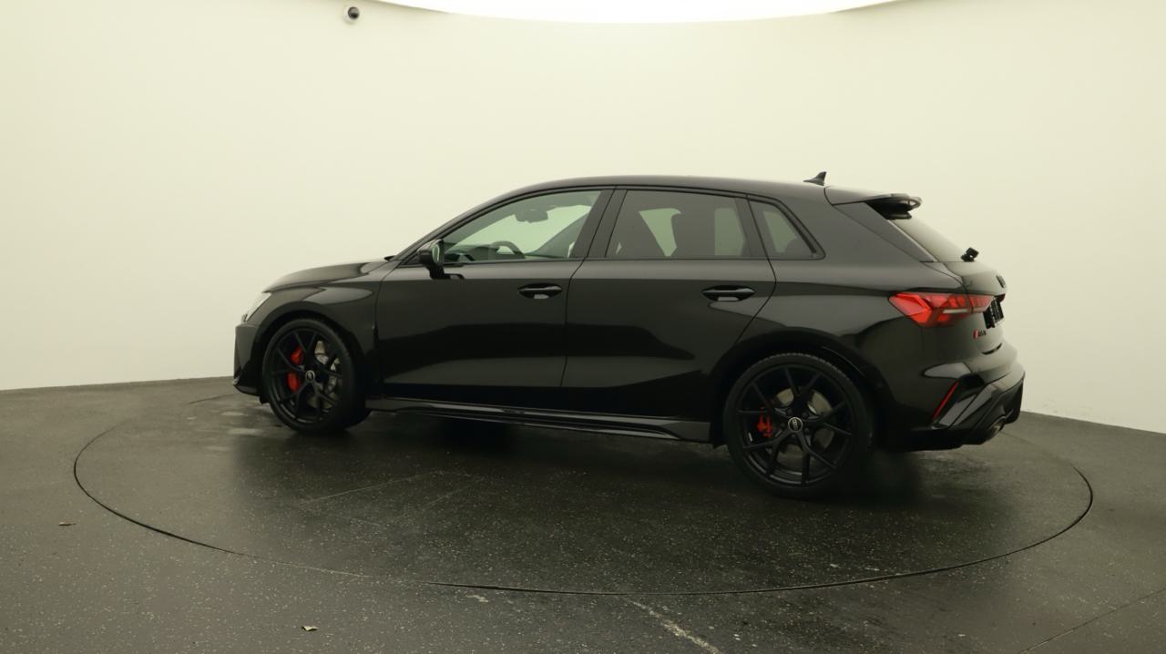AUDI RS3 Sportback 2.5 TSI quattro S-tronic-showroom-element-2