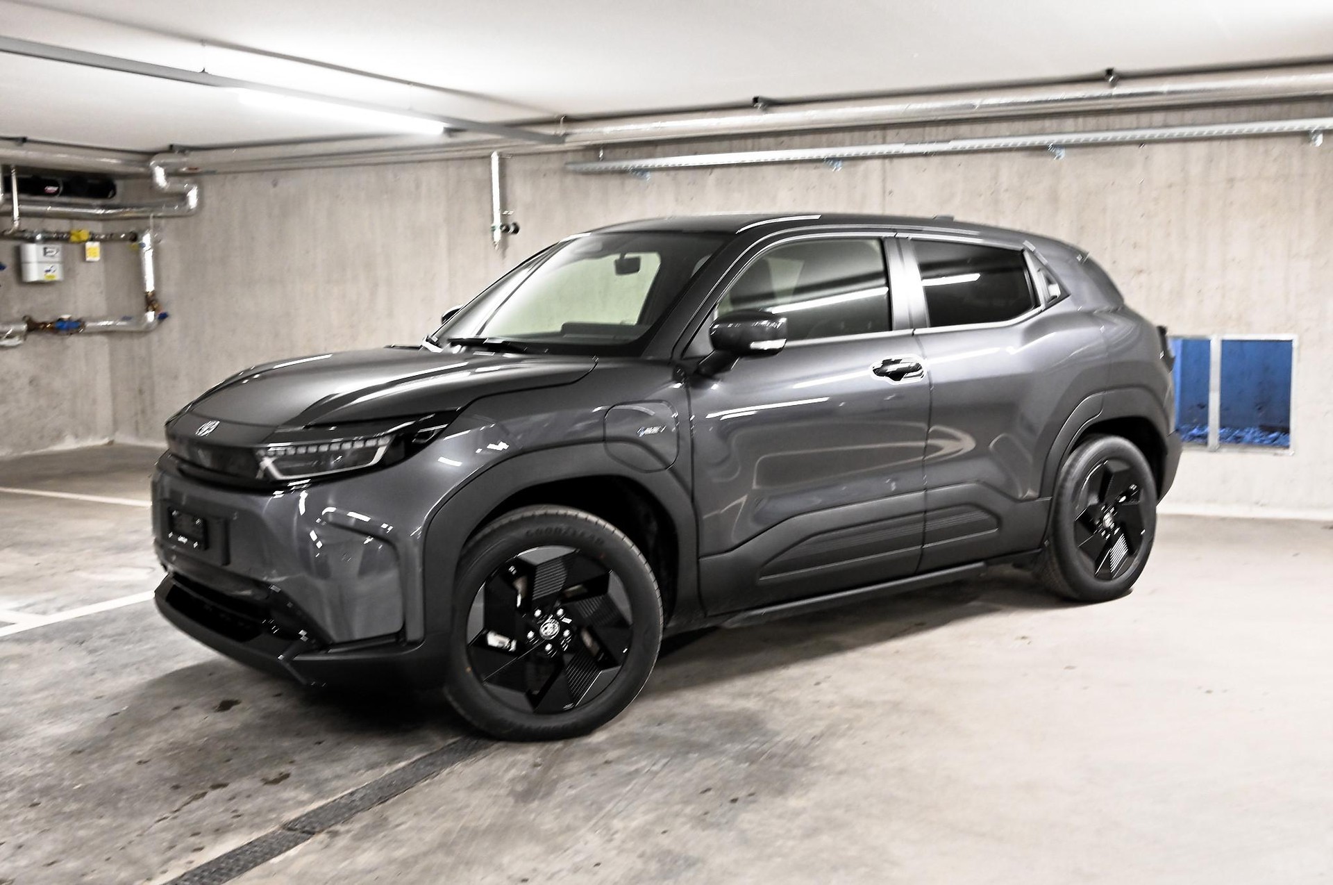 TOYOTA Urban Cruiser Comfort-showroom-element-1