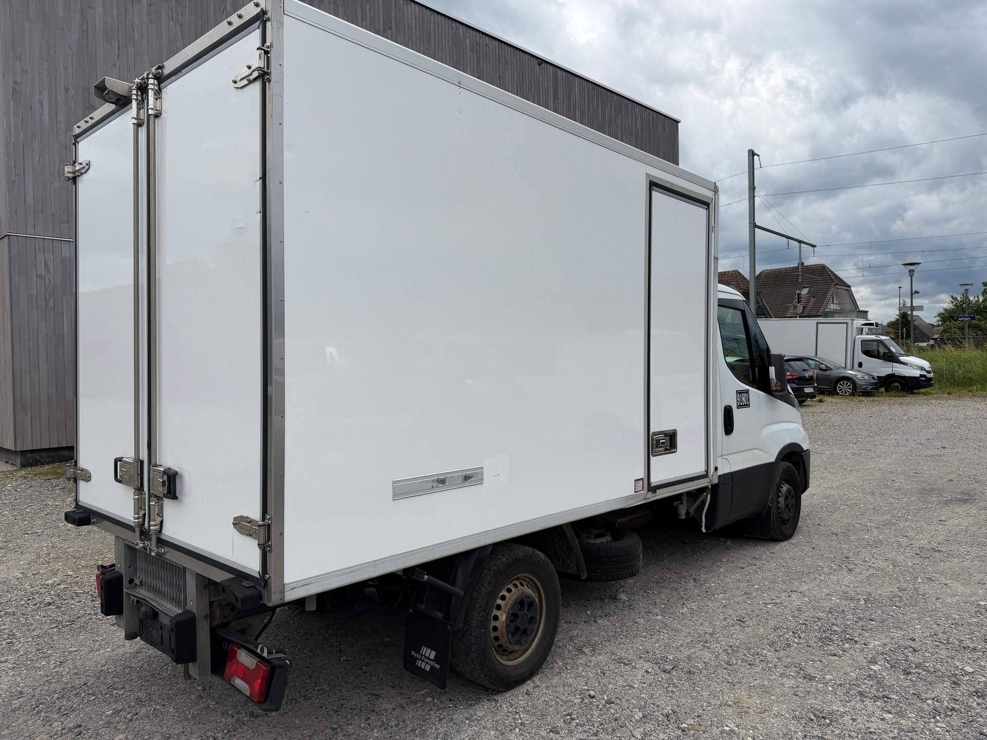IVECO 35 S 14-image-3