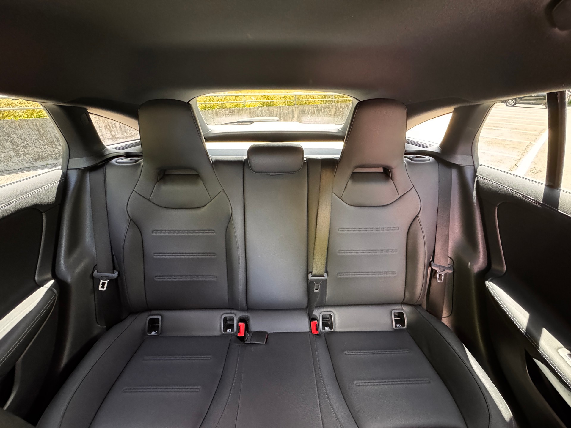 MERCEDES-BENZ CLA 180 Progressive-image-6