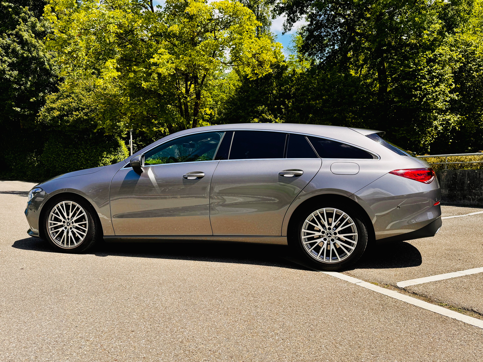 MERCEDES-BENZ CLA 180 Progressive-image-2