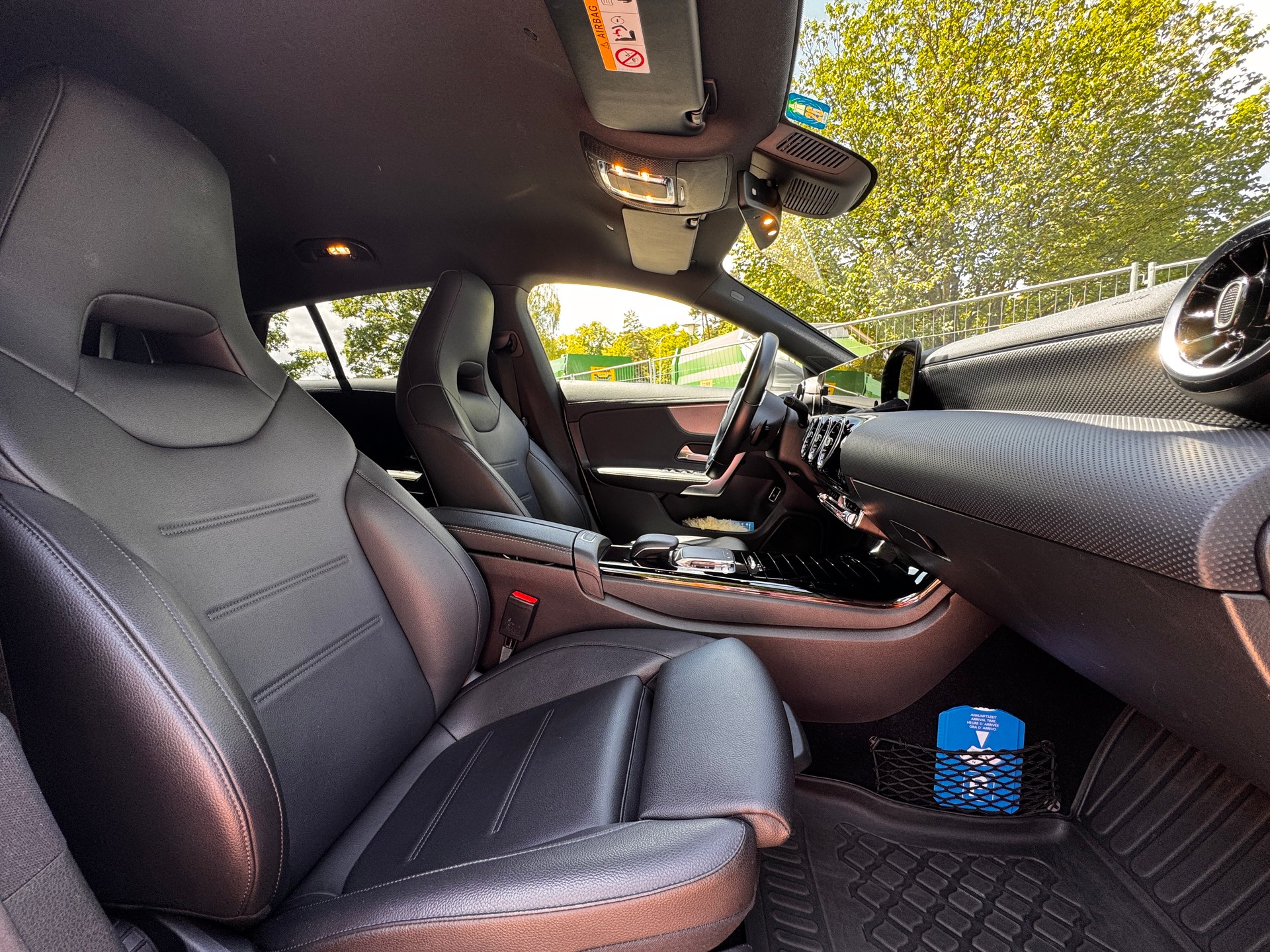 MERCEDES-BENZ CLA 180 Progressive-image-4