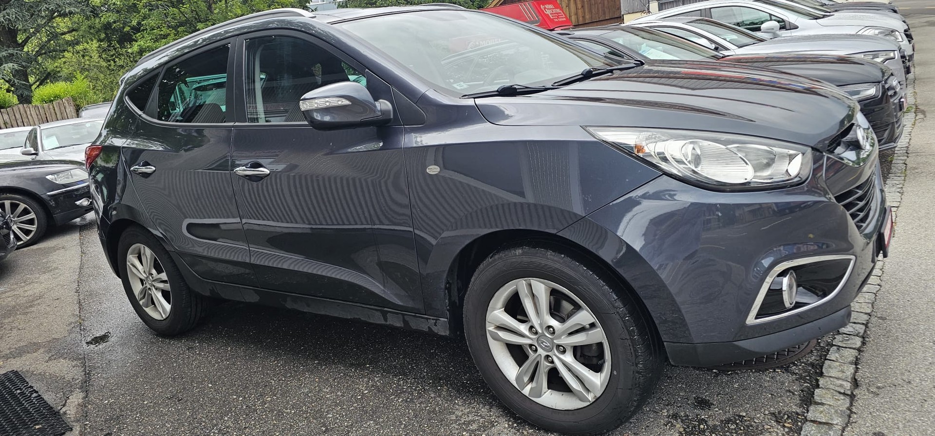 HYUNDAI iX 35 2.0 Style 4WD Automatic-image-1