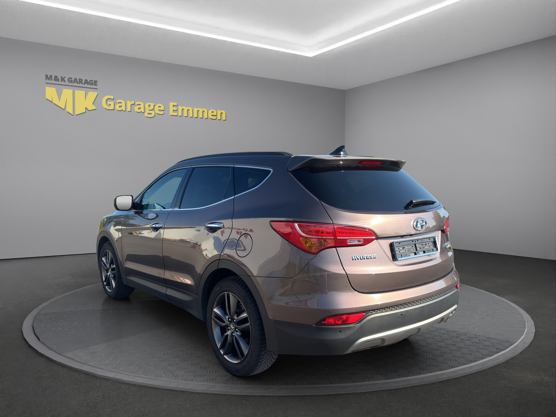 HYUNDAI Santa Fe 2.2 CRDI Style 4WD Automatic-showroom-element-2
