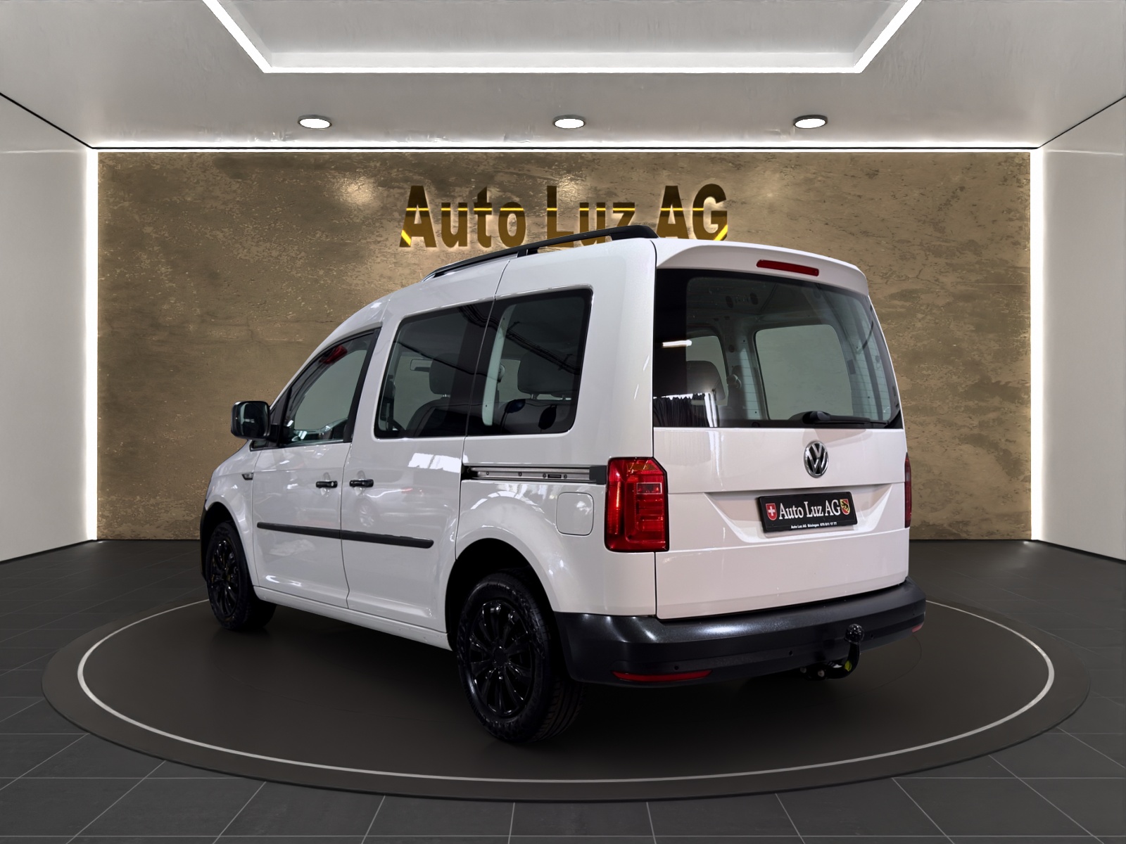 VW Caddy Maxi 2.0TDI Entry BlueMotion Technology-image-4