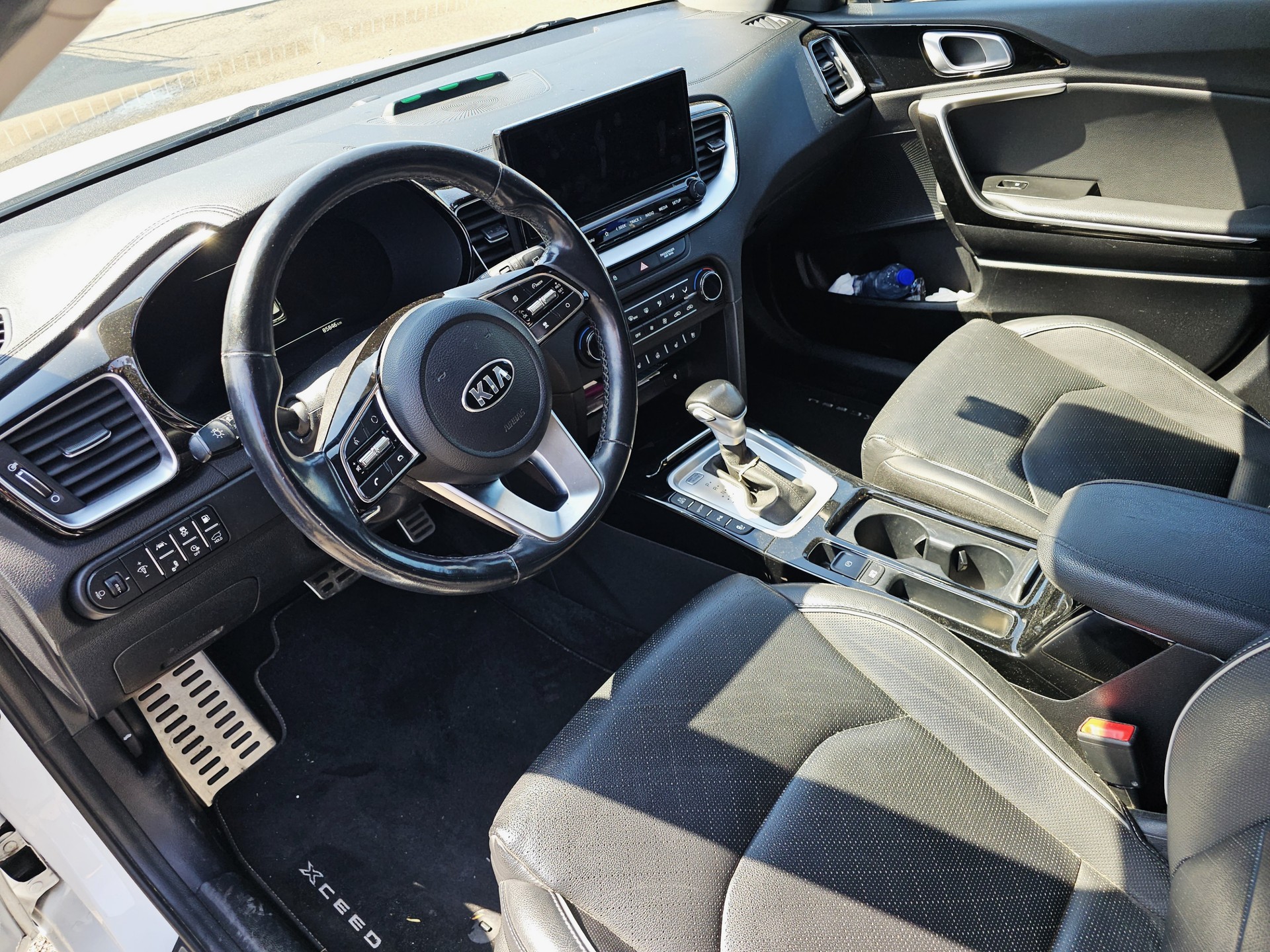 KIA 1.6 GDi Plug-in Hybrid Style - Deluxe-Ausstattung - Verbrauchswunder - Sehr gepflegt - AHK-image-4