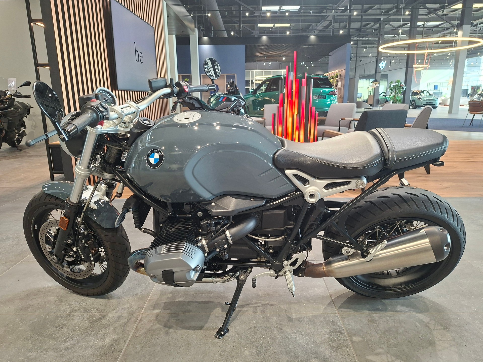 BMW R nineT Pure ABS-image-1