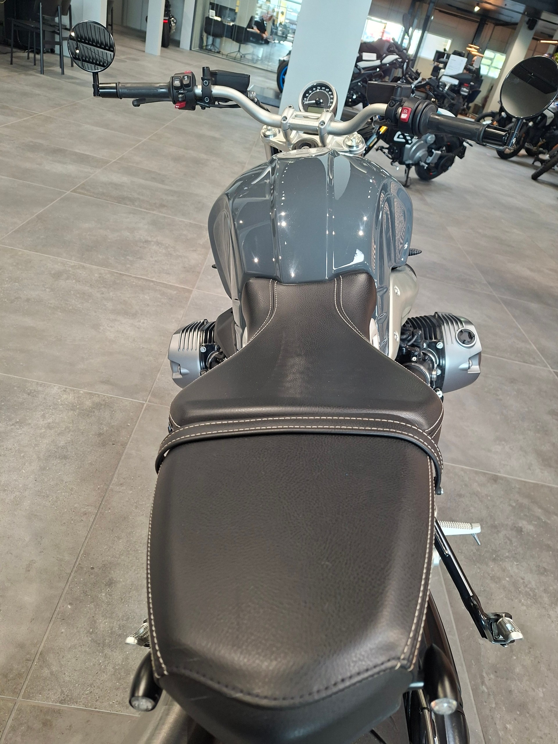 BMW R nineT Pure ABS-image-4