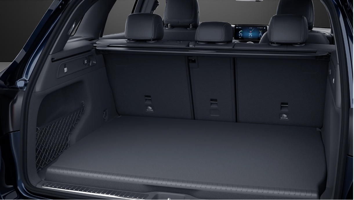 MERCEDES-BENZ GLC 300 e AMG Line 4Matic 9G-Tronic-image-10