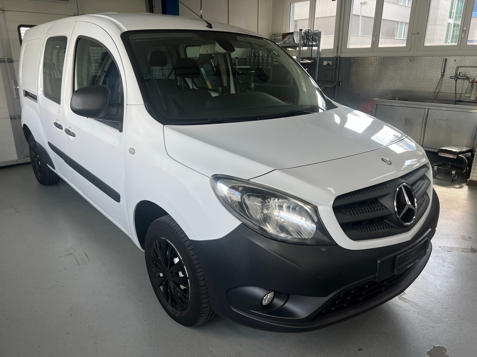 MERCEDES-BENZ Citan 109 CDI 5 Plätzer-image-1