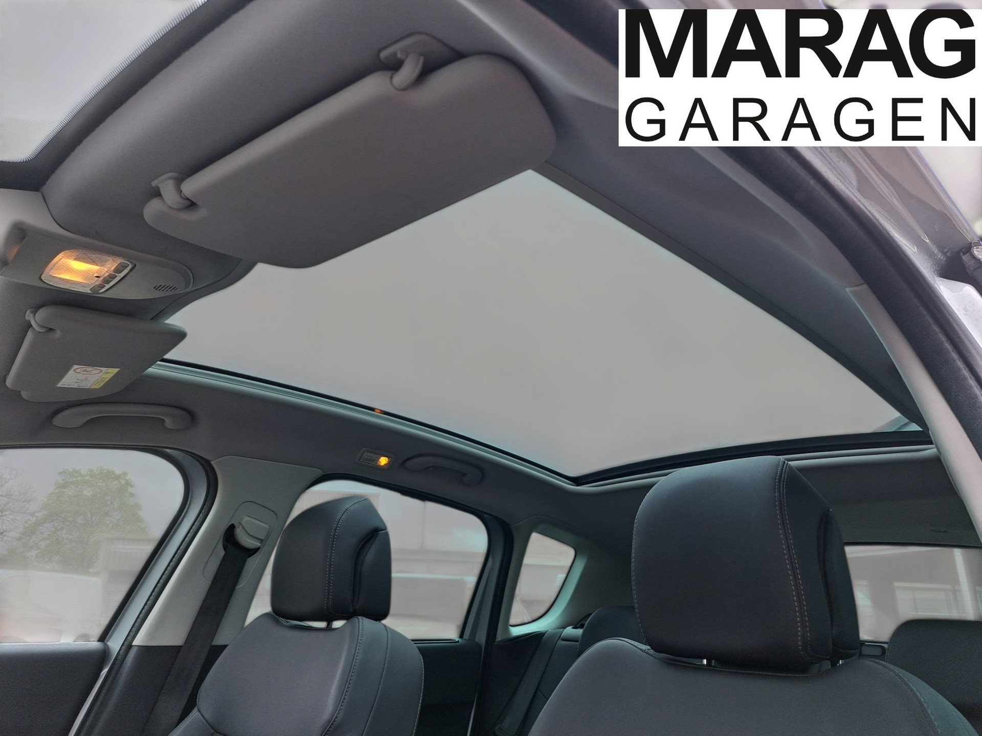 PEUGEOT 3008 1.6 16V T Allure Tiptronic-image-10