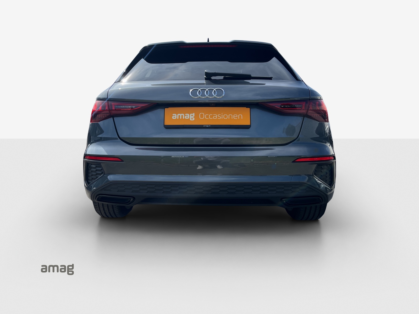 AUDI A3 Sportback 40 TFSI e S line Attraction S-tronic-showroom-element-3