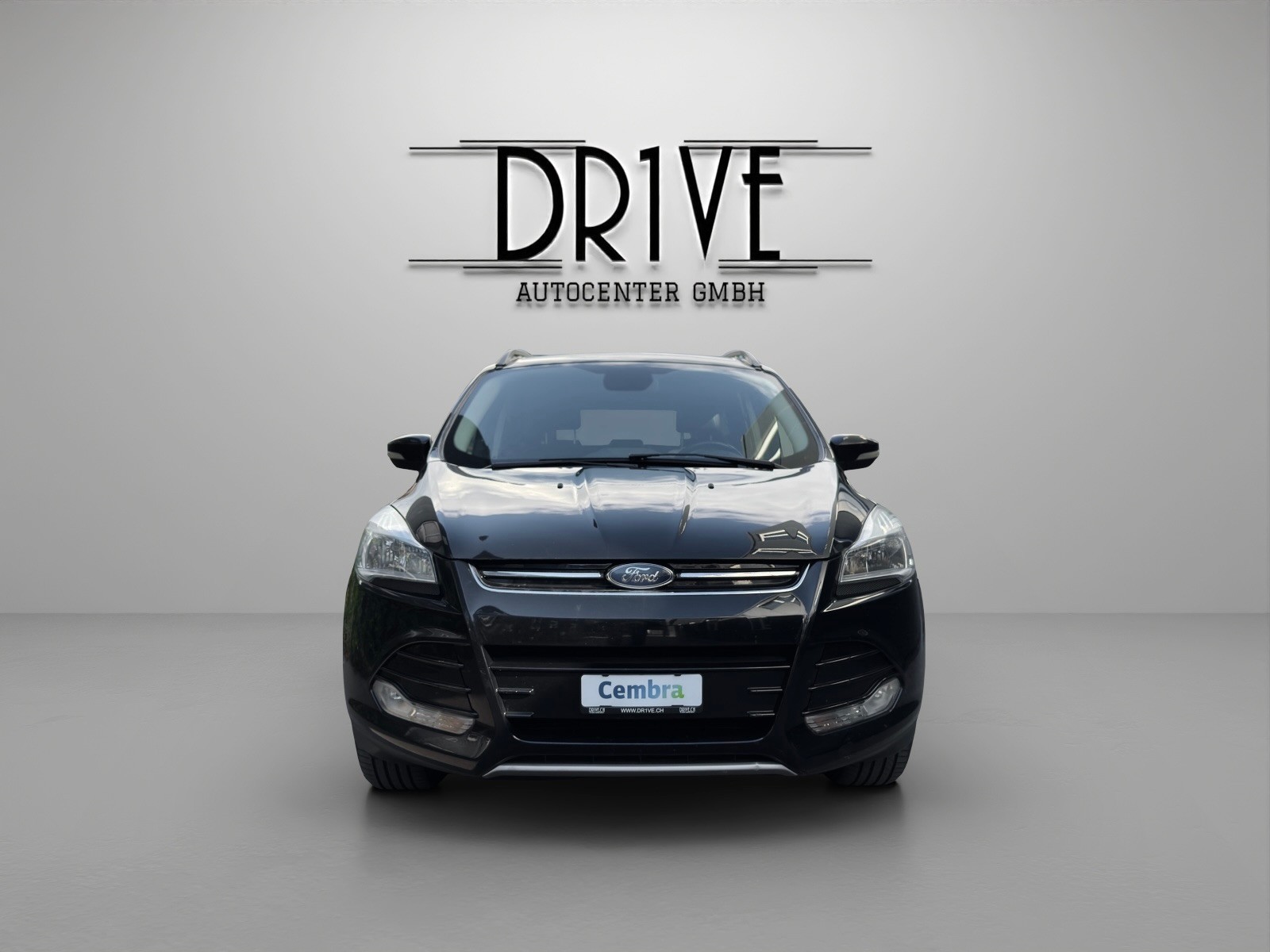 FORD Kuga 2.0 TDCi Titanium 4WD PowerShift-showroom-element-1