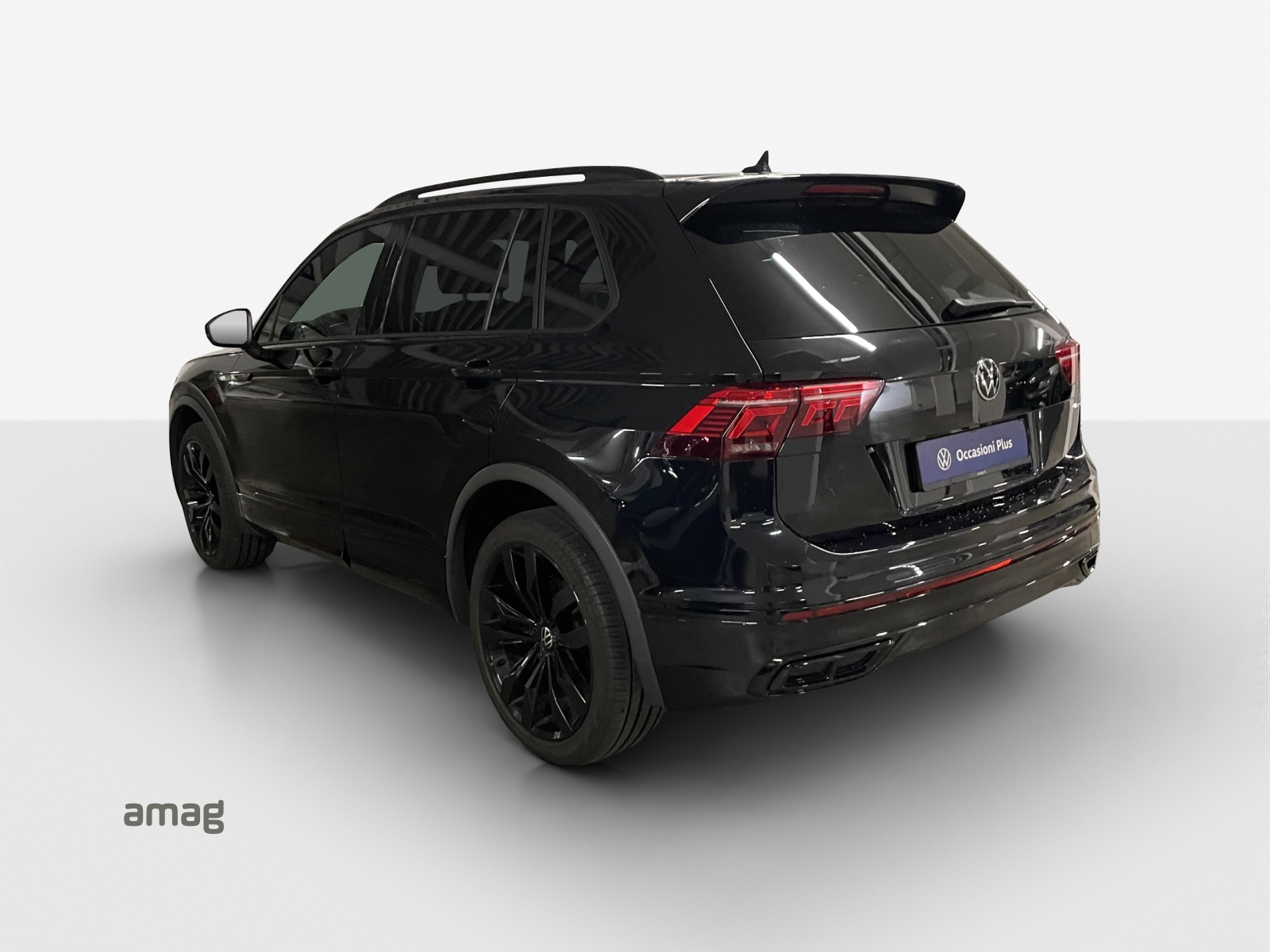 VW Tiguan 2.0 TDI SCR R-Line 4Motion DSG-image-2
