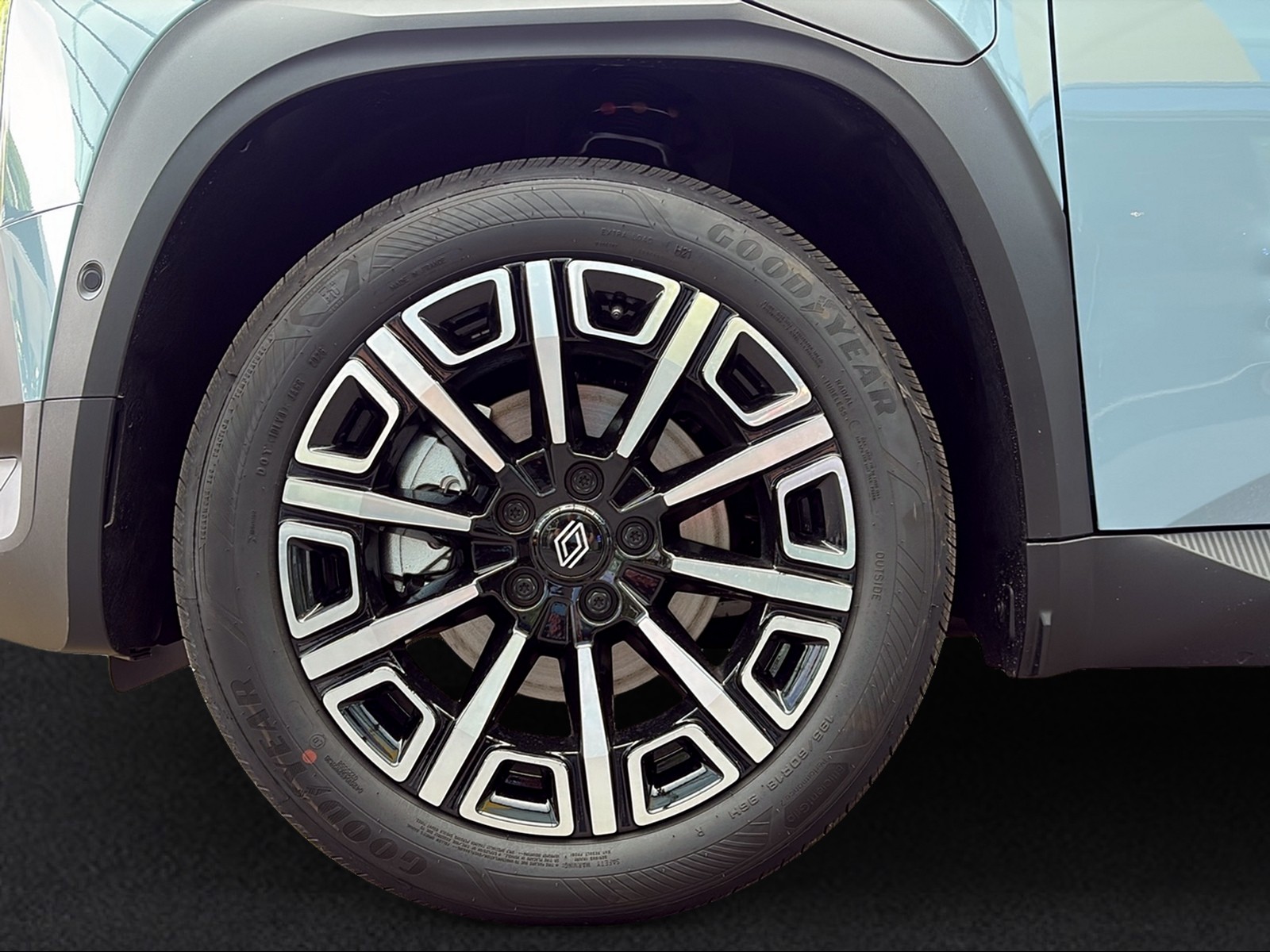 RENAULT R4 E-Tech Comfort Range plein sud iconic-image-10