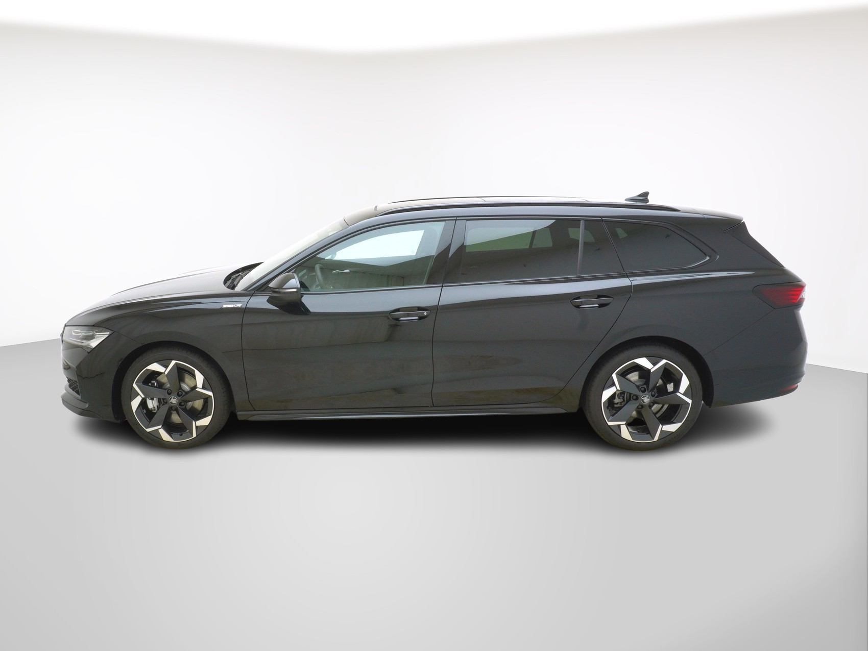 SKODA Superb 2.0 TDI Sportline 4x4 DSG-showroom-element-1