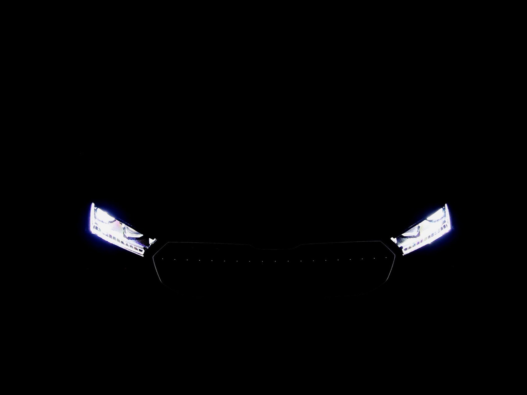 SKODA Superb 2.0 TDI Sportline 4x4 DSG-image-8