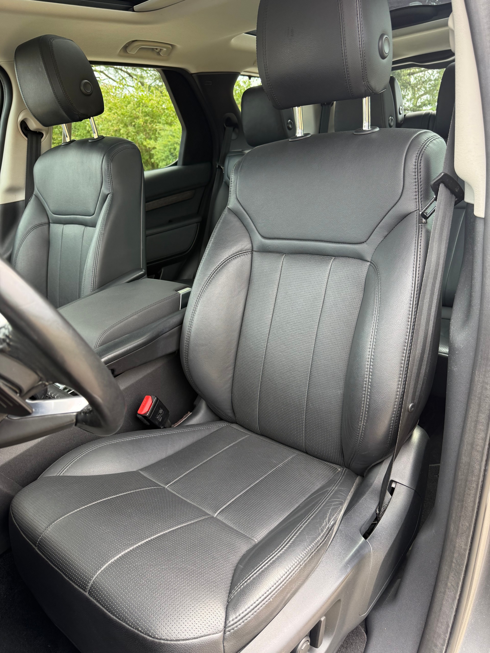 LAND ROVER Discovery 3.0 TD6 HSE Luxury Automatic-image-10