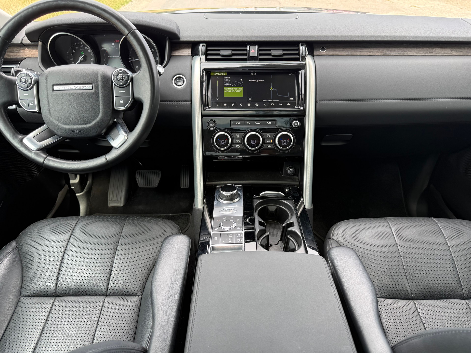 LAND ROVER Discovery 3.0 TD6 HSE Luxury Automatic-image-7