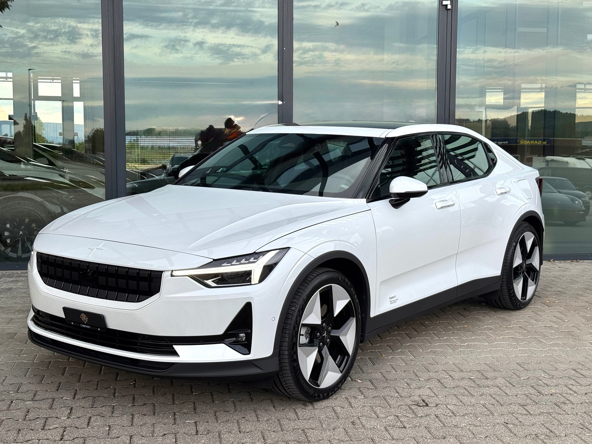 POLESTAR Polestar 2 Long Range Dual 78 kWh-showroom-element-2