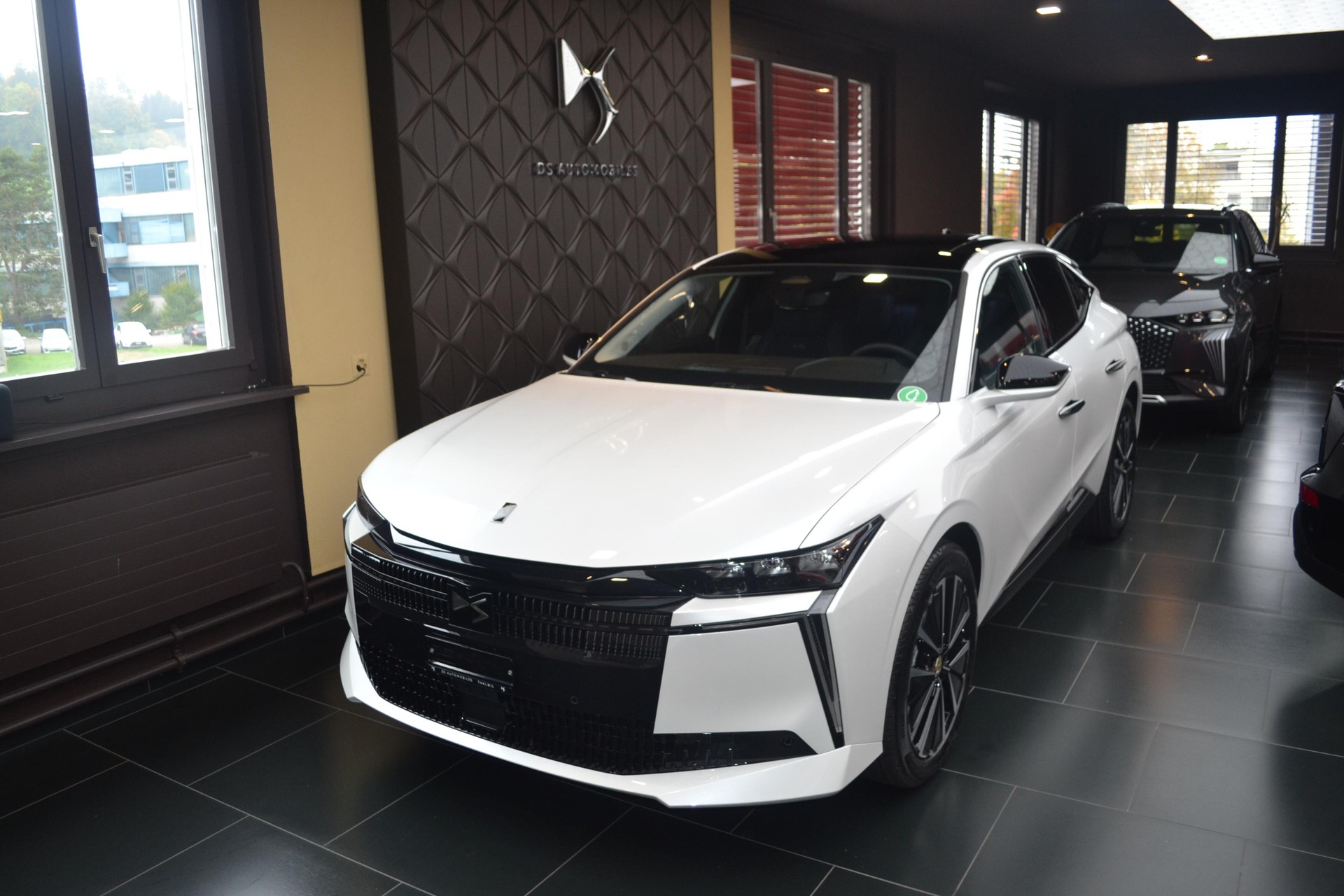 DS AUTOMOBILES E-Tense Jules Verne