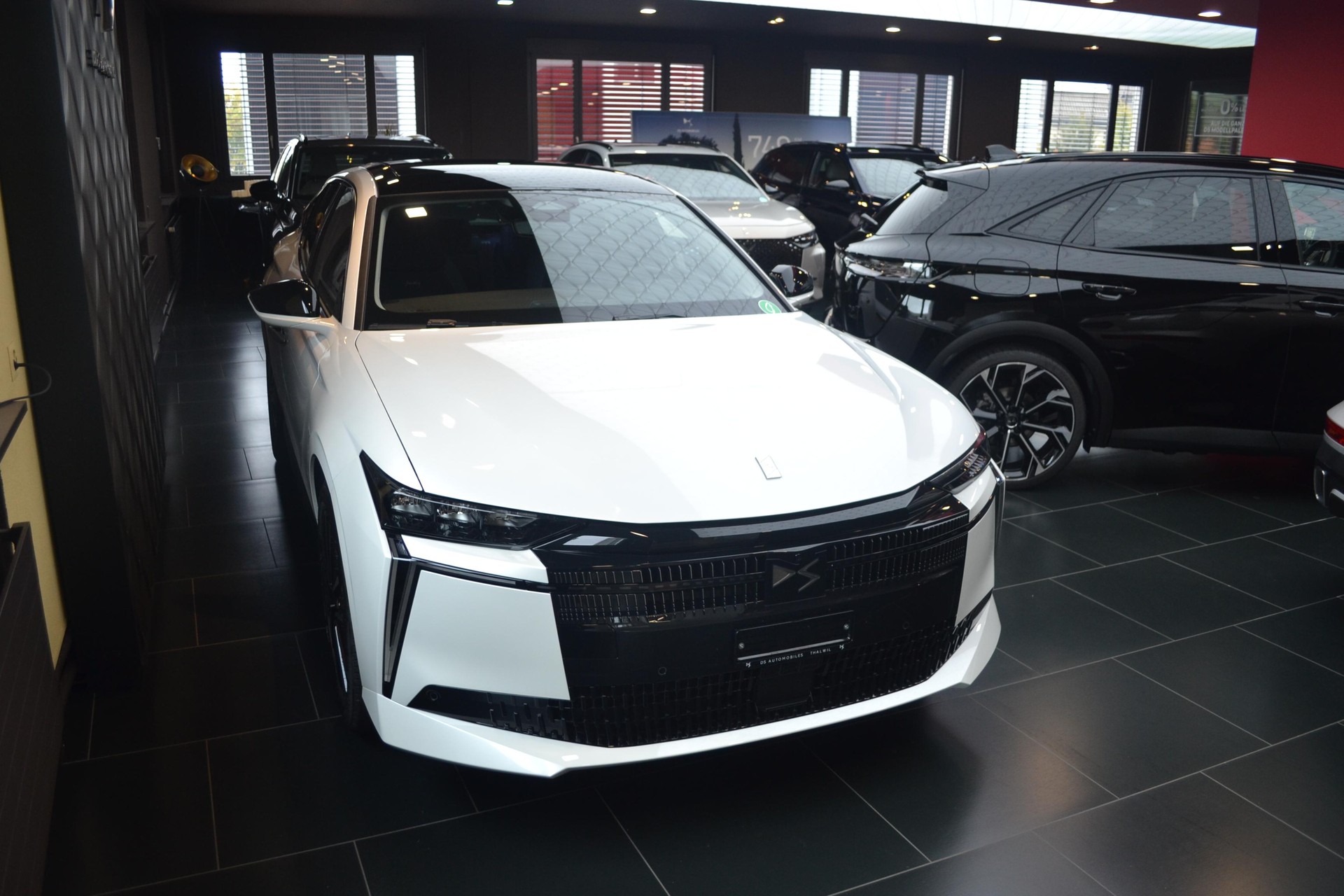 DS AUTOMOBILES E-Tense Jules Verne-image-1