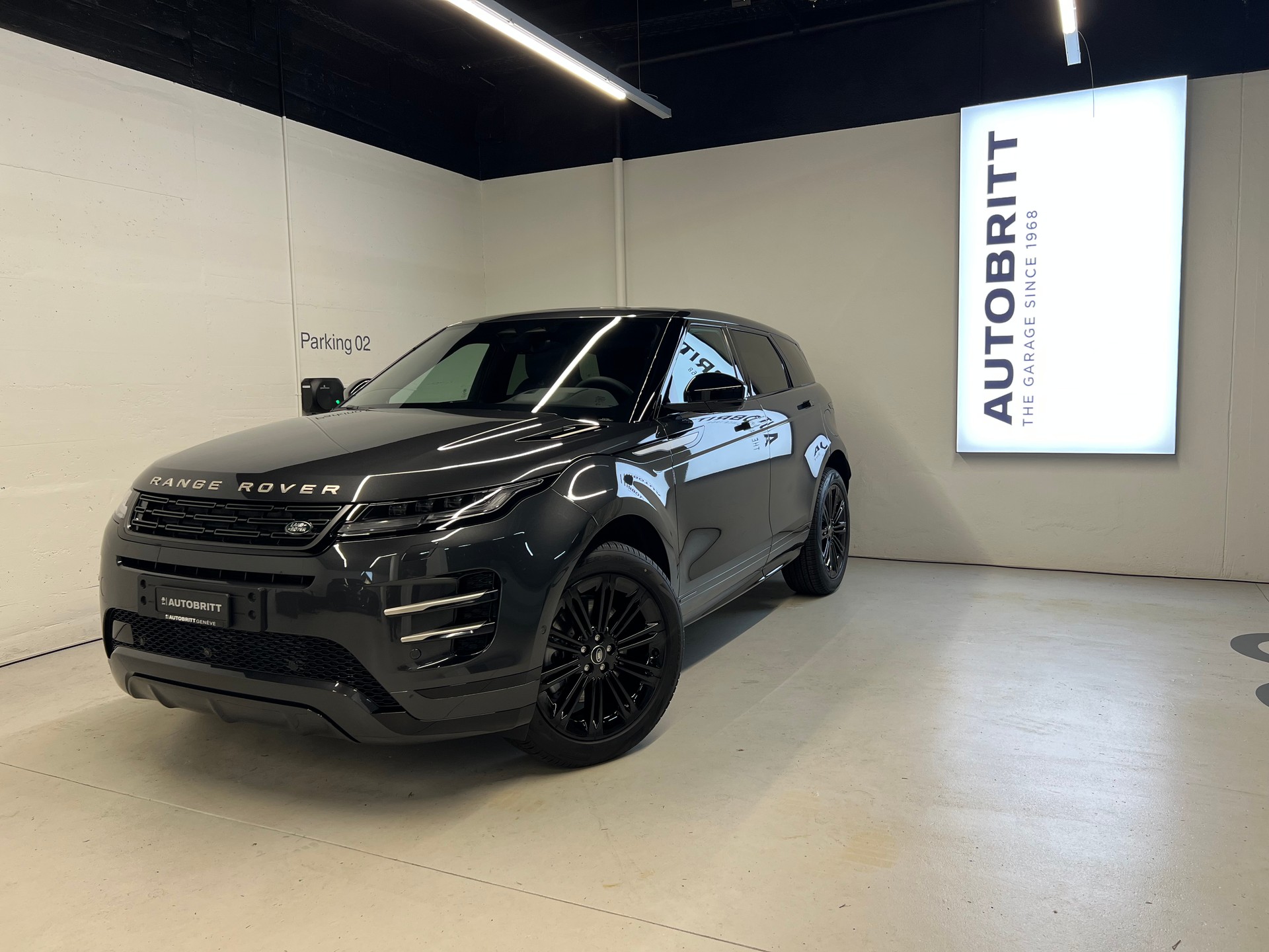 LAND ROVER Range Rover Evoque 1.5 T 270e Hoxton Edition