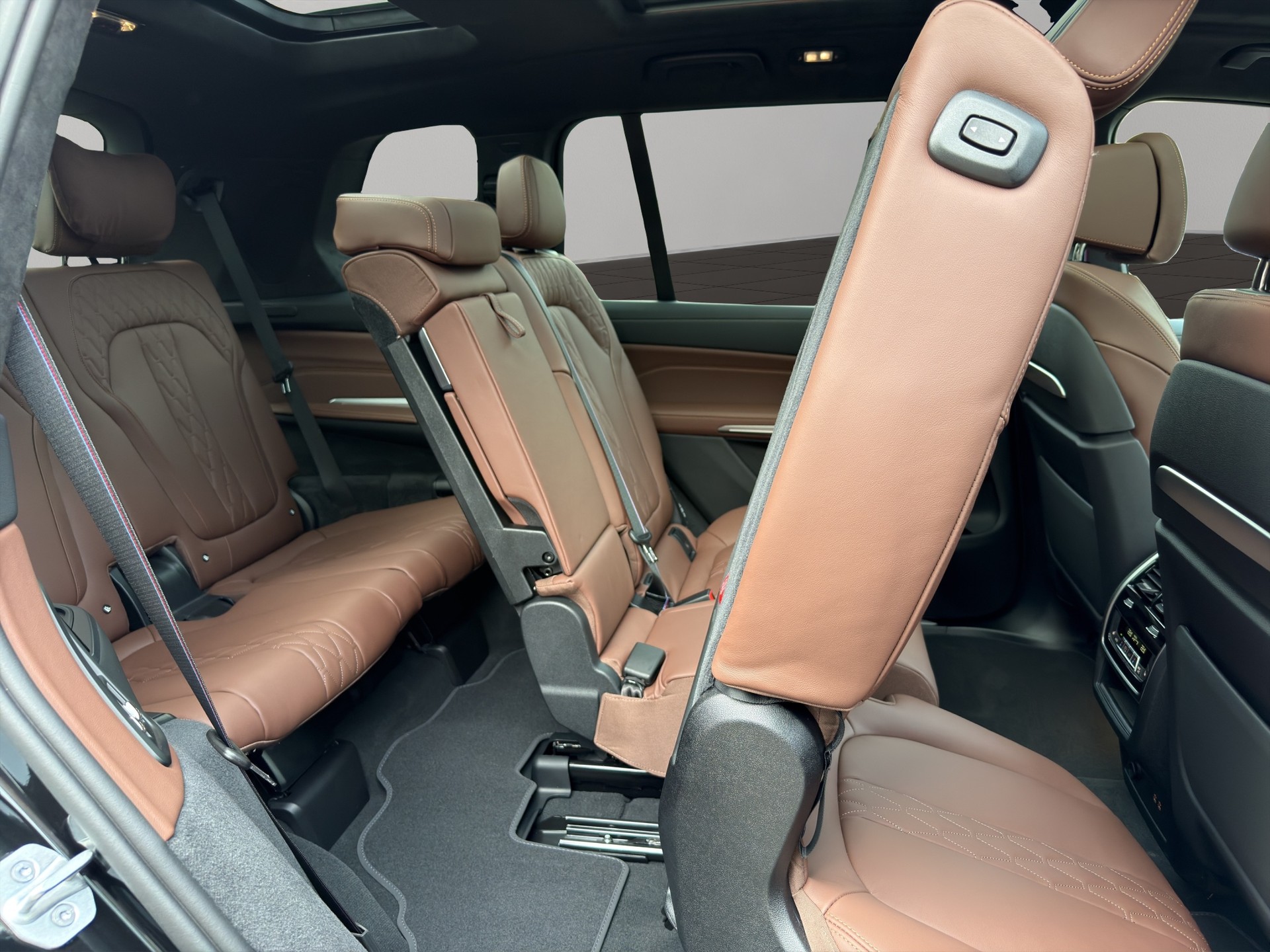 BMW X7 xDrive 48V 40d M Sport Pro Steptronic-image-20