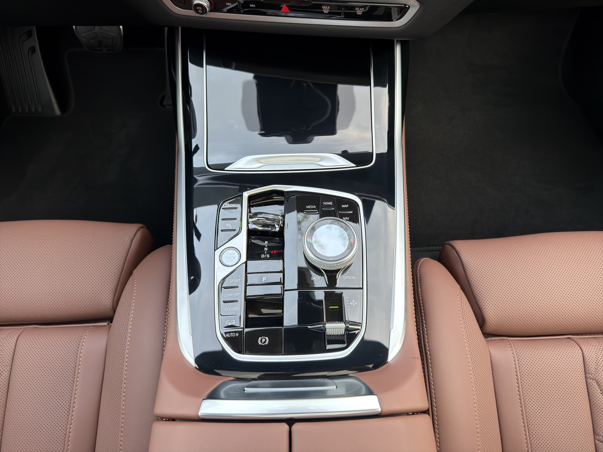 BMW X7 xDrive 48V 40d M Sport Pro Steptronic-image-15