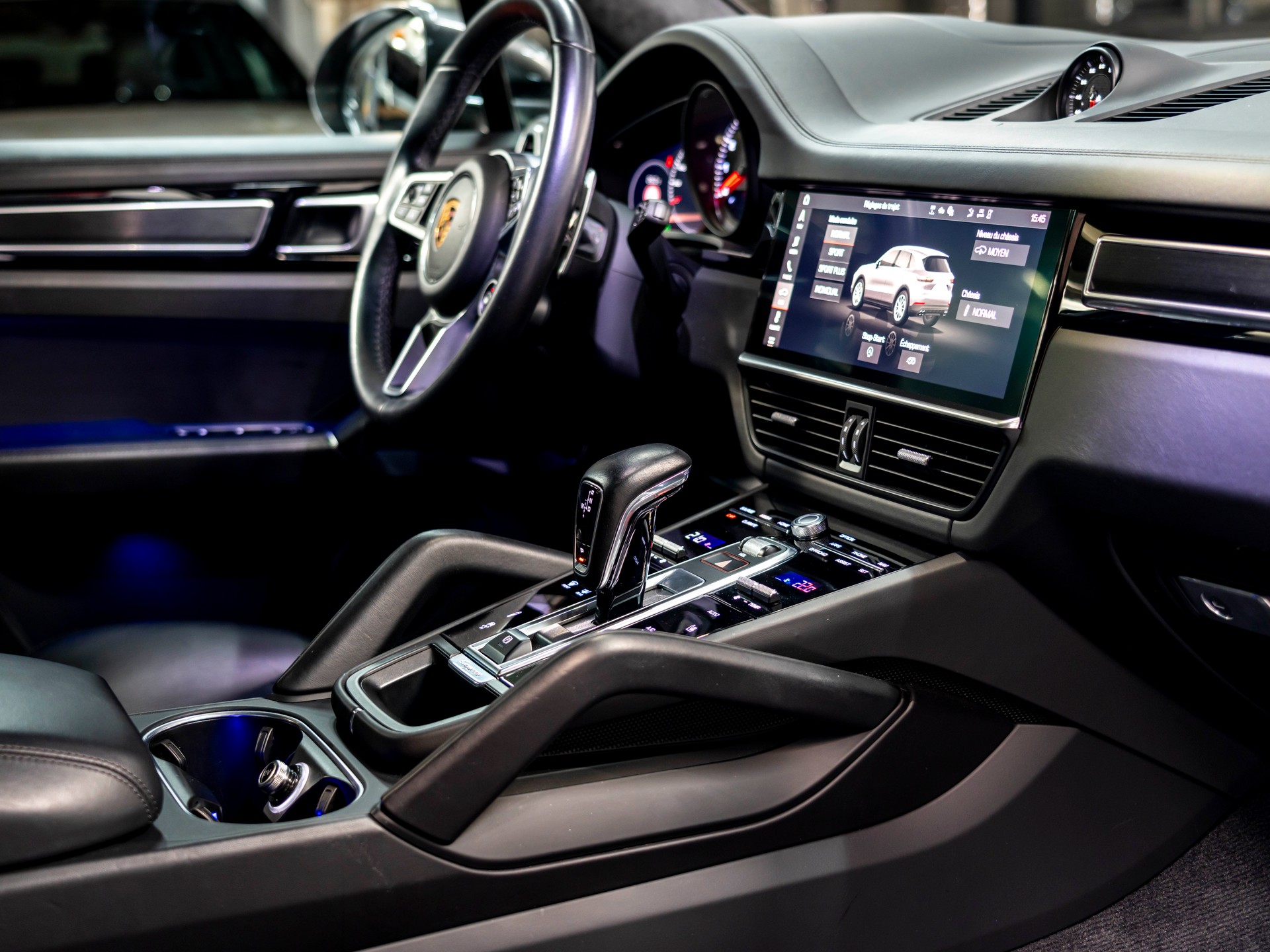 PORSCHE Cayenne GTS-image-28