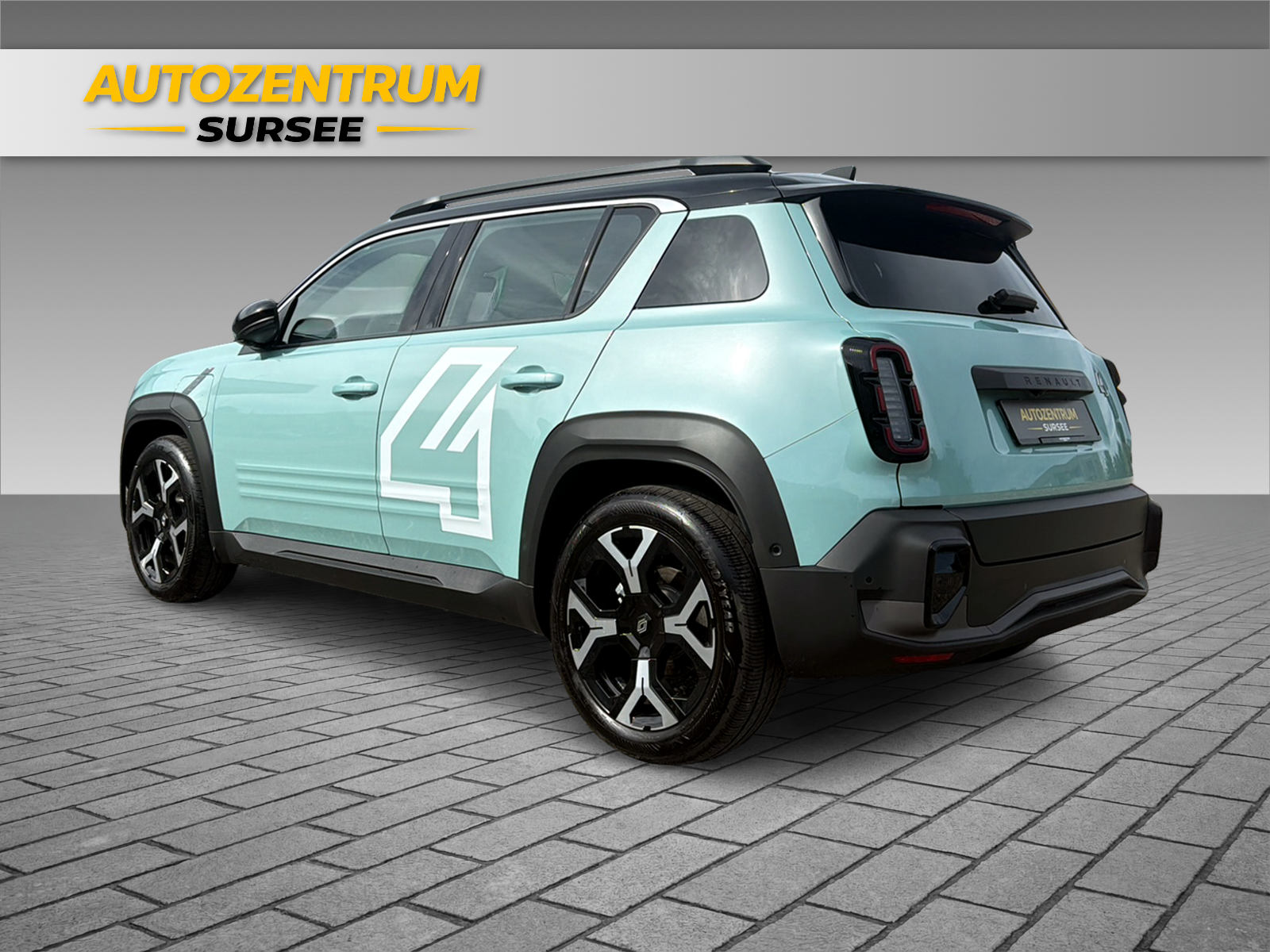 RENAULT R4 E-Tech Comfort Range techno-image-4