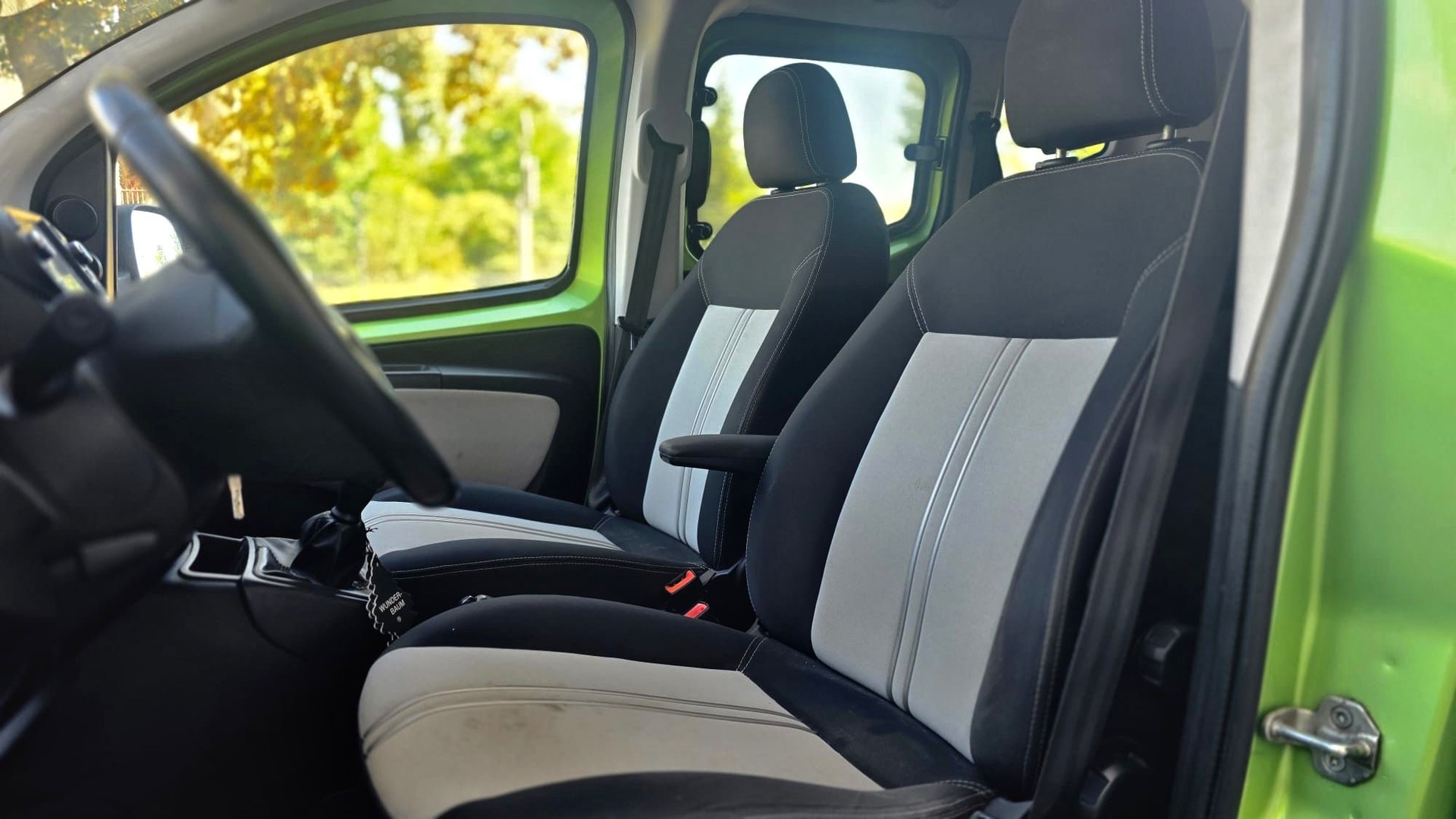 FIAT Qubo 1.3 JTD Dynamic-image-9
