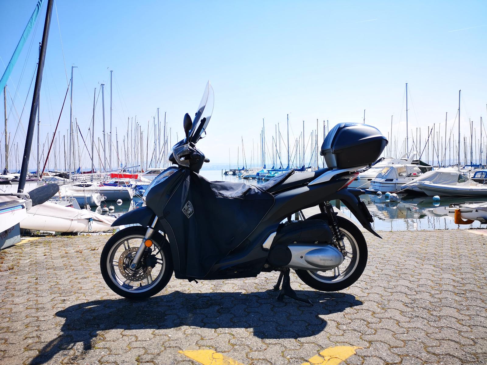 HONDA SH 300 i ABS-image-0