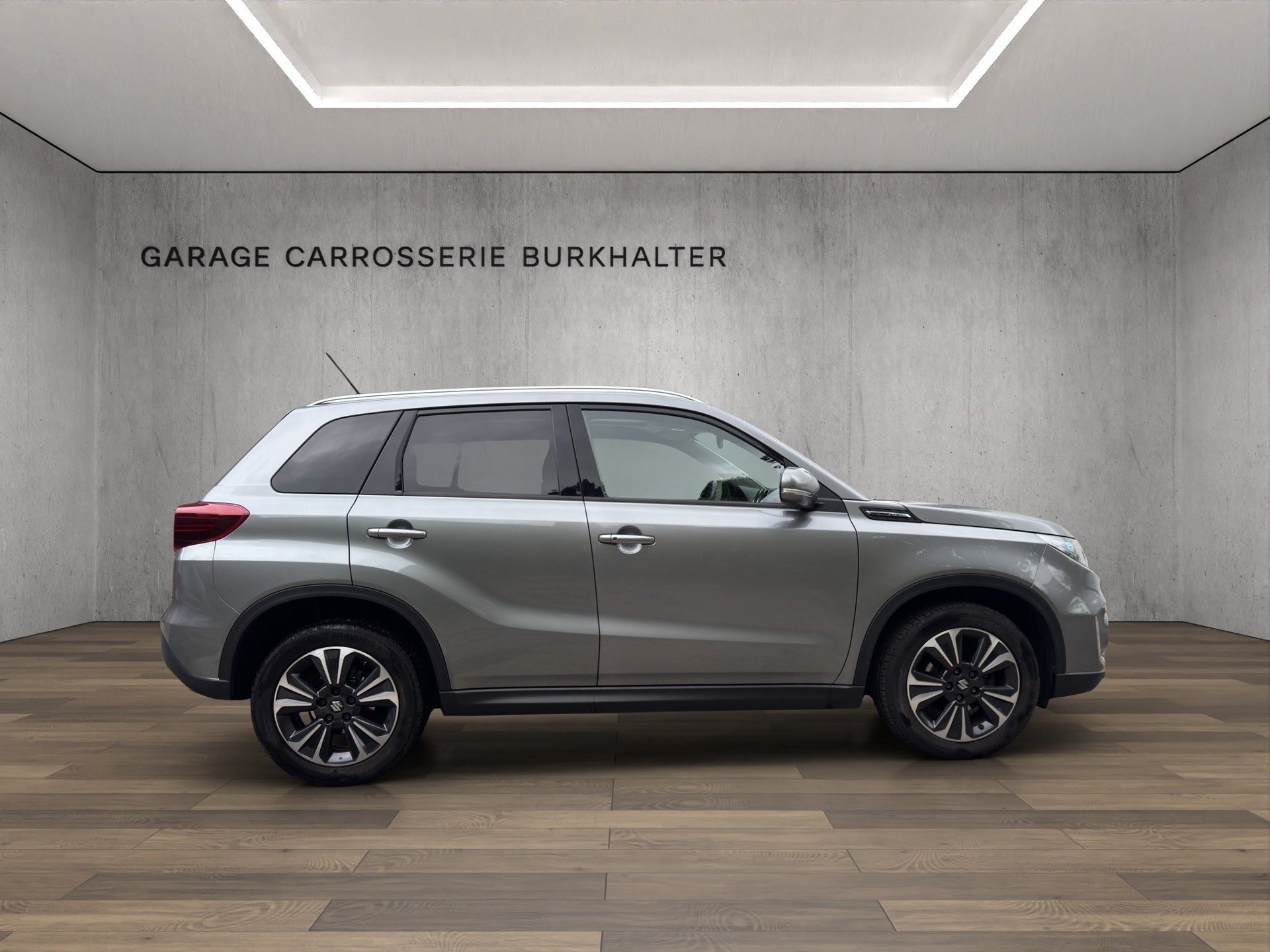 SUZUKI Vitara 1.4 Boosterjet Compact Top Automatic-image-6