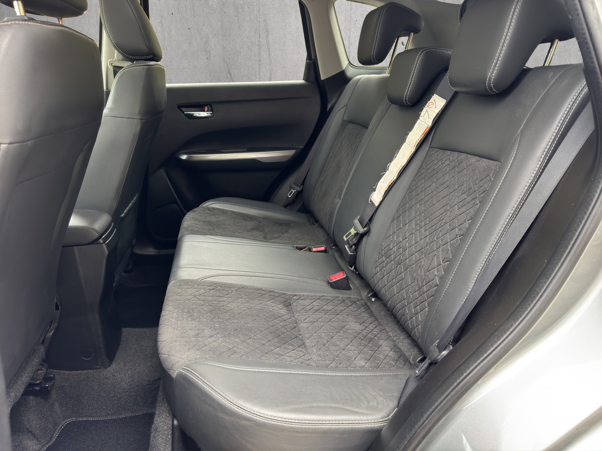 SUZUKI Vitara 1.4 Boosterjet Compact Top Automatic-image-10