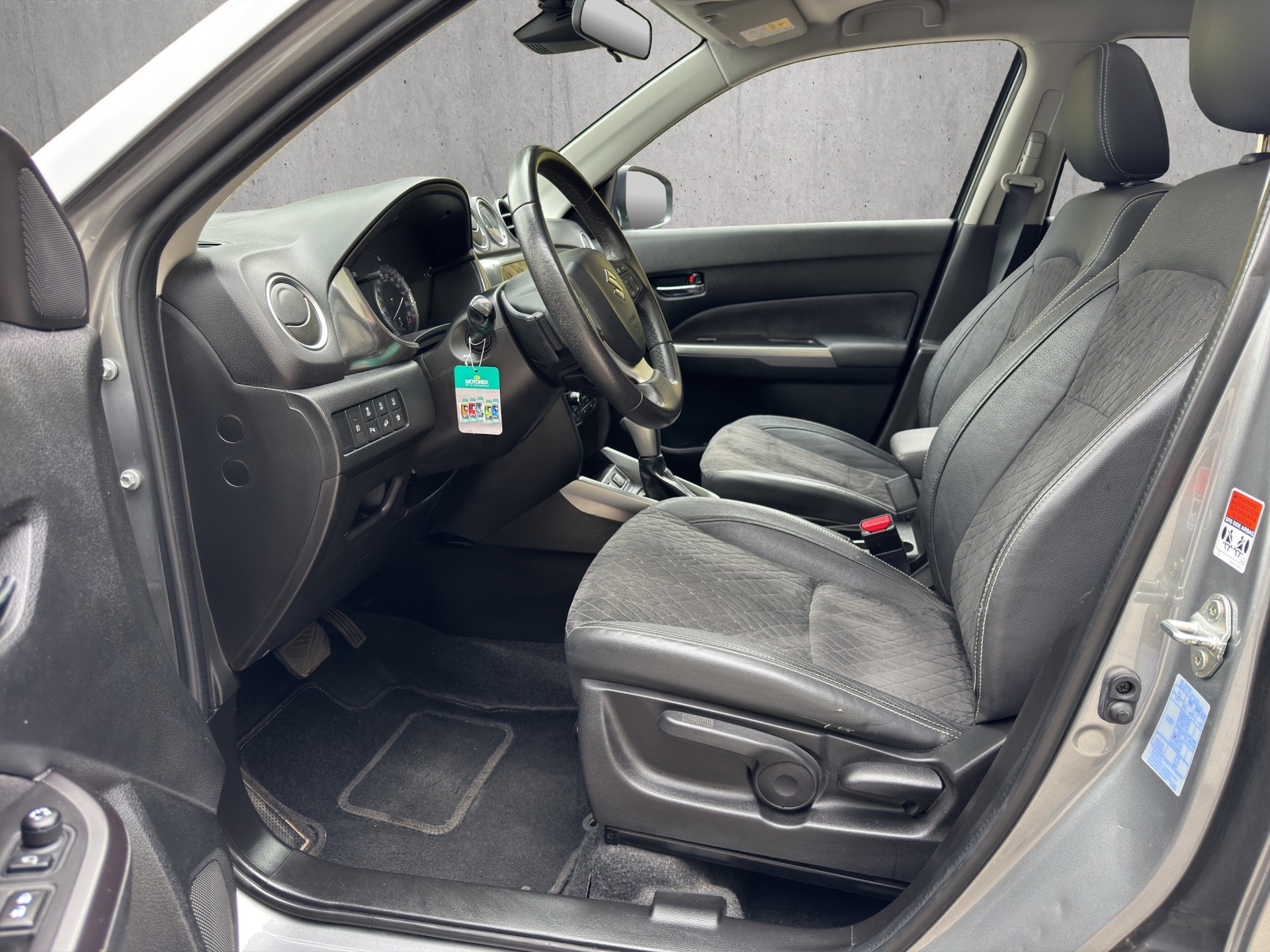 SUZUKI Vitara 1.4 Boosterjet Compact Top Automatic-image-8