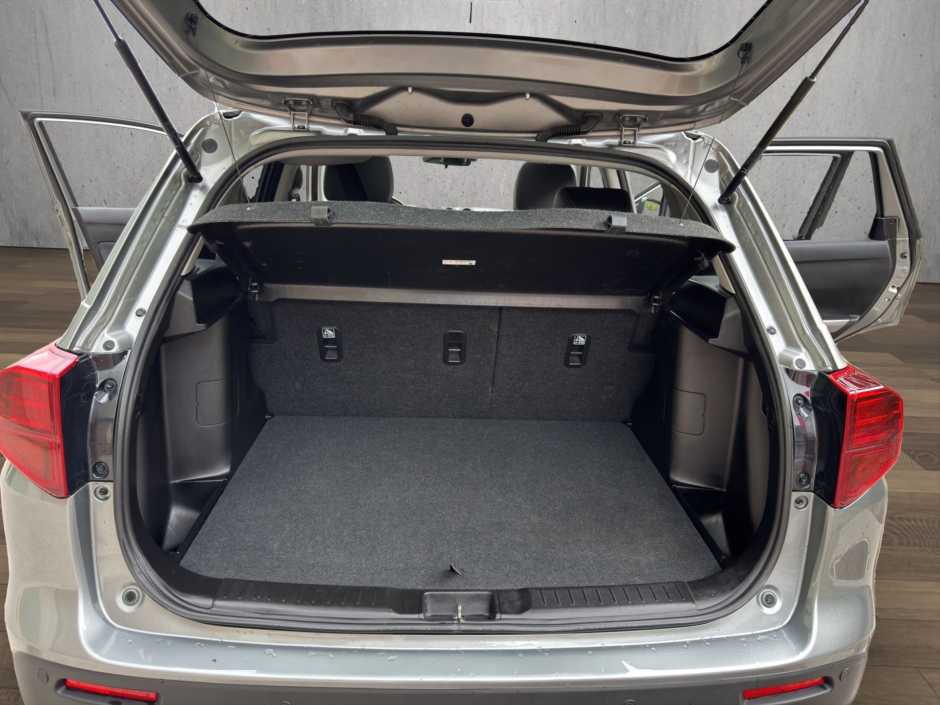 SUZUKI Vitara 1.4 Boosterjet Compact Top Automatic-image-15