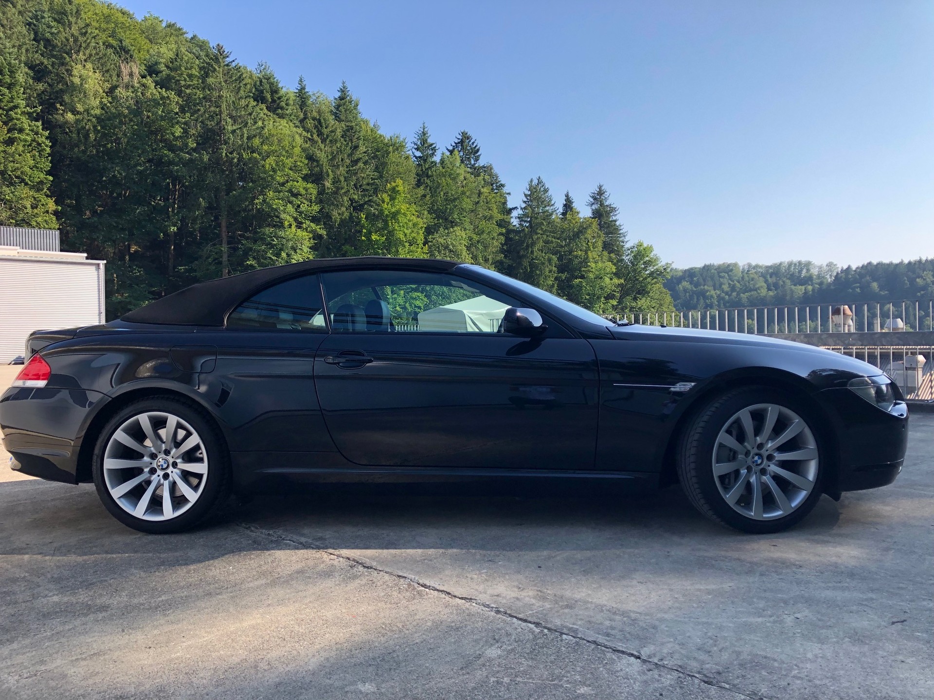 BMW Cabrio-image-3
