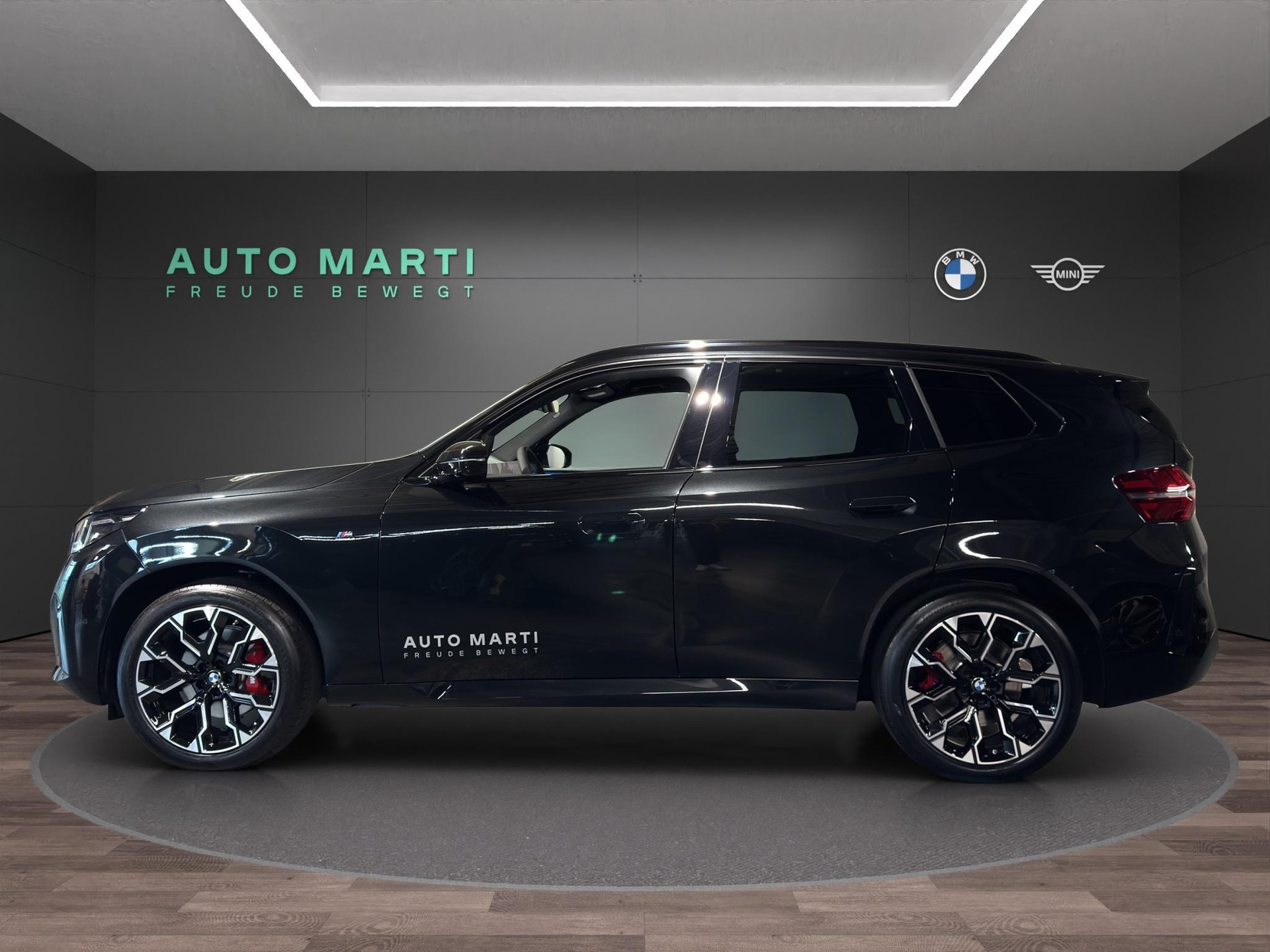 BMW X3 20d xDrive M Sport-showroom-element-1