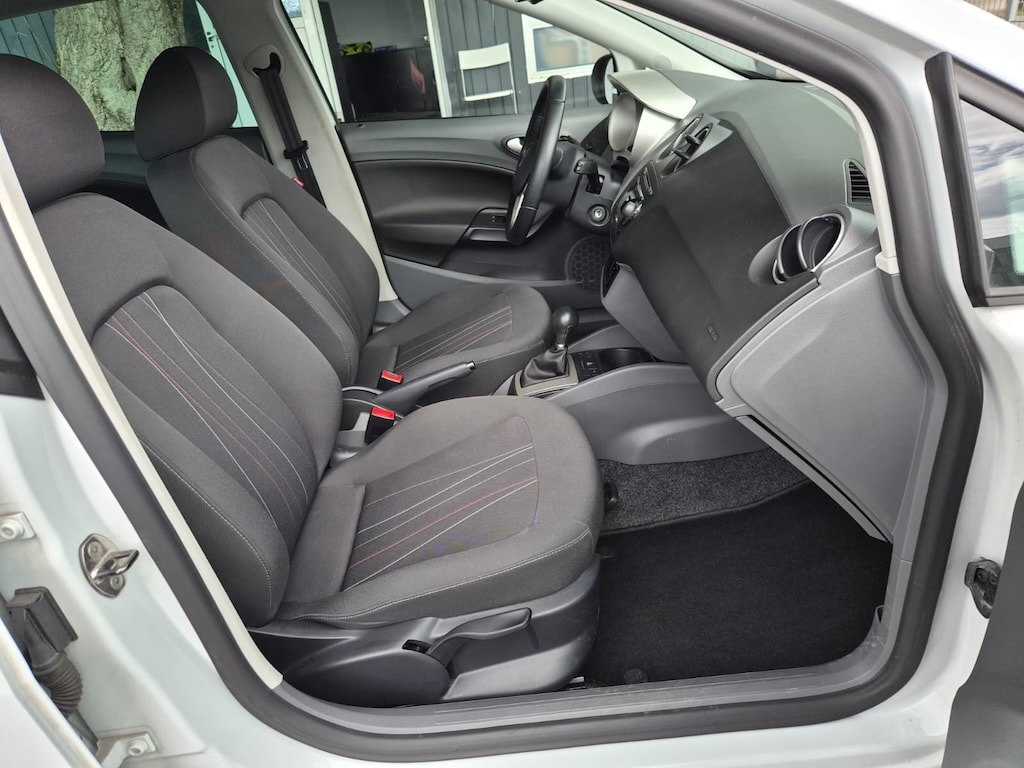 SEAT Ibiza 1.2 TSI Style DSG-image-9