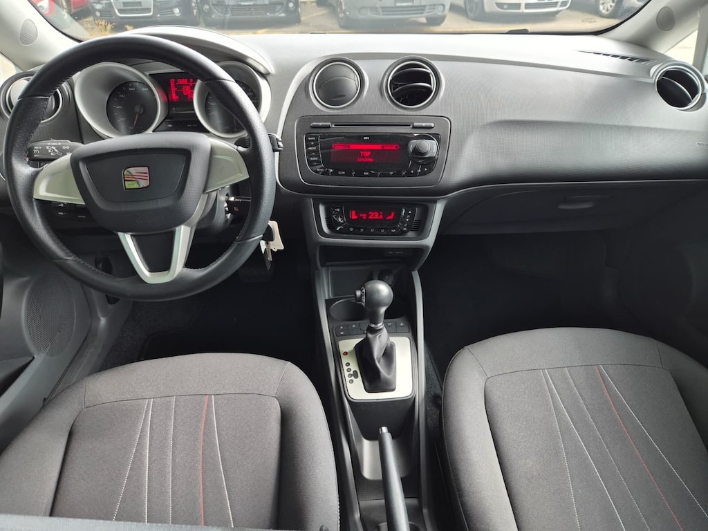 SEAT Ibiza 1.2 TSI Style DSG-image-10