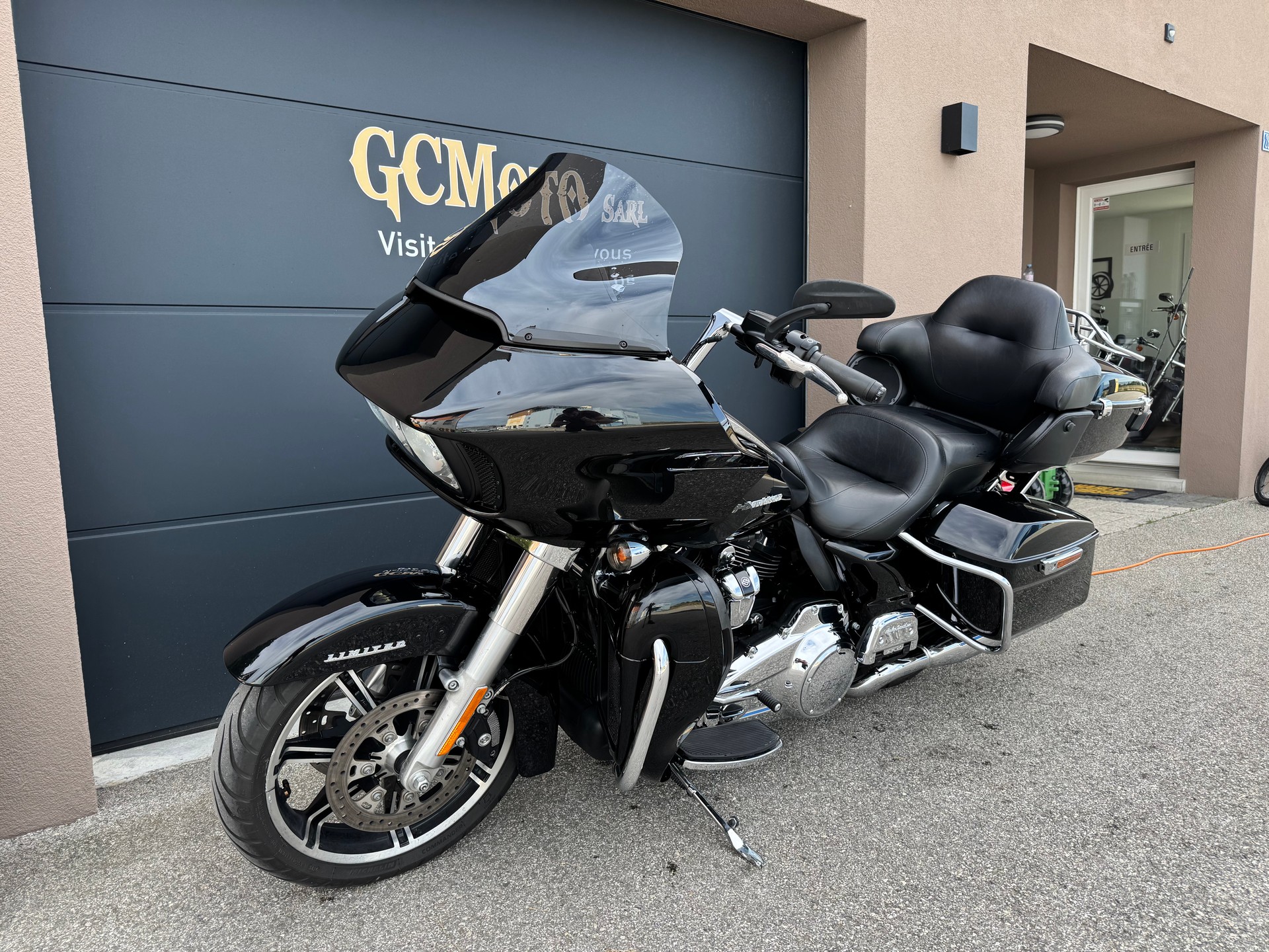 HARLEY-DAVIDSON FLTRK Road Glide Limited 114-image-6