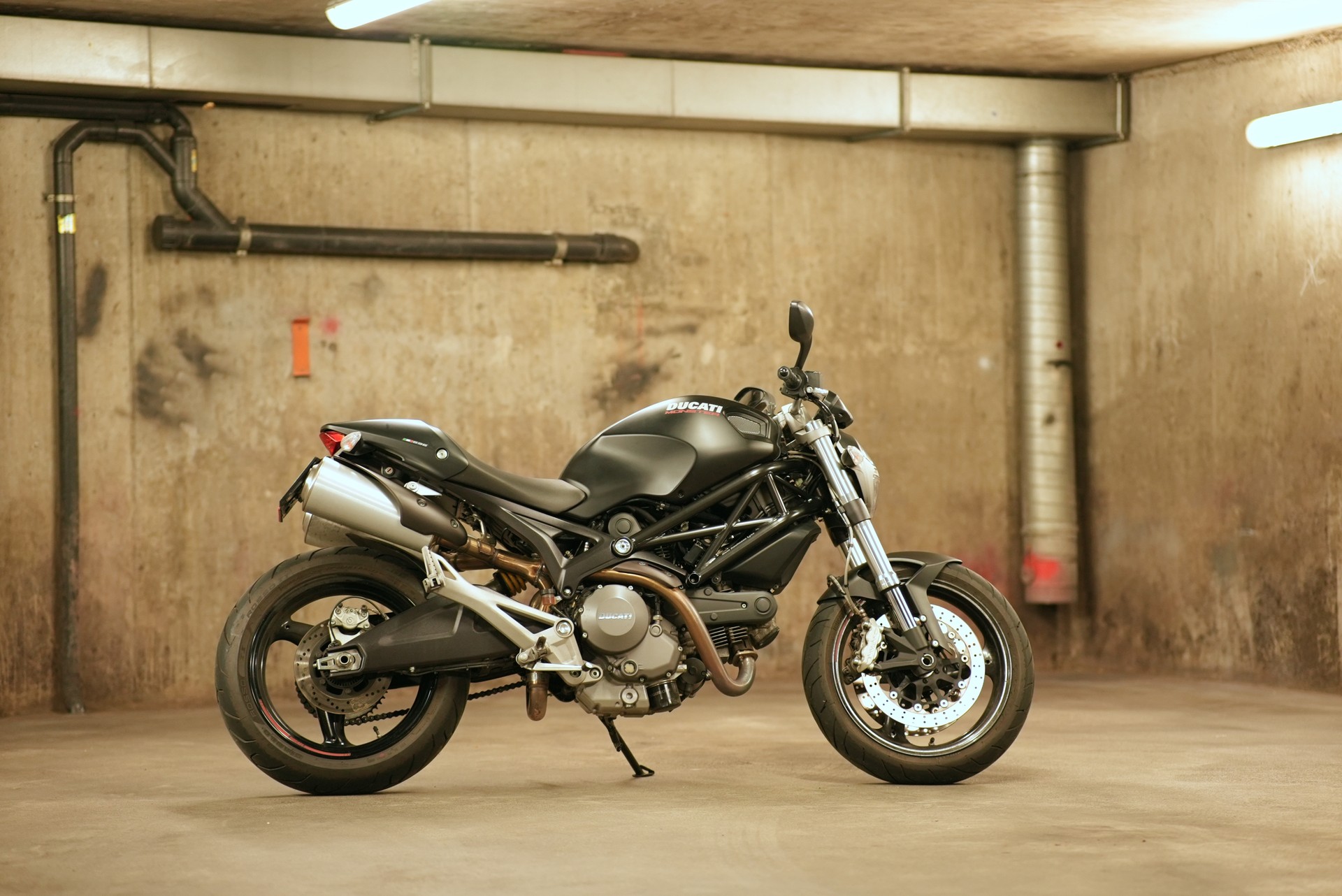 DUCATI Monster 696M ABS-image-3