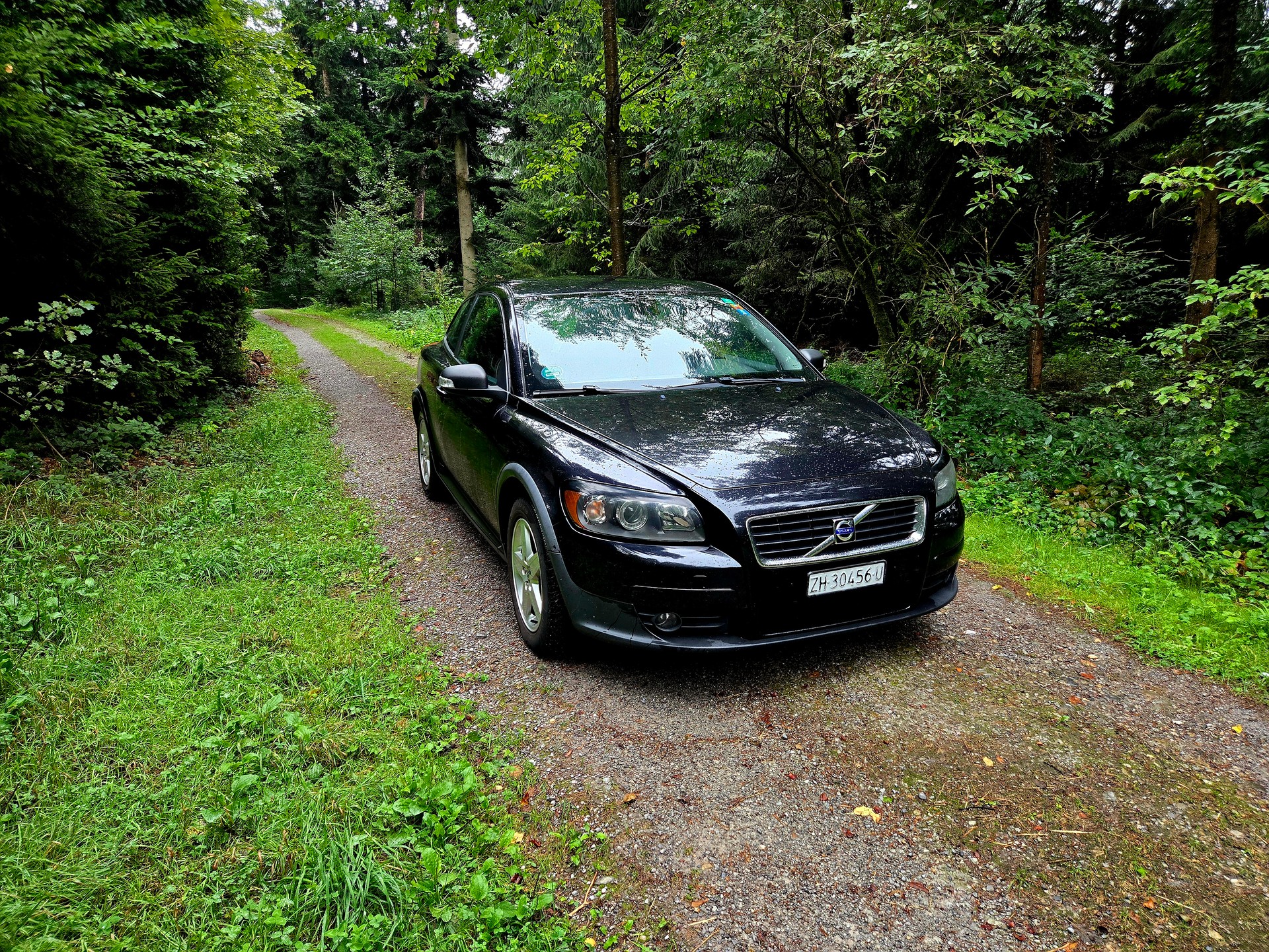 VOLVO C30 2.0-image-1