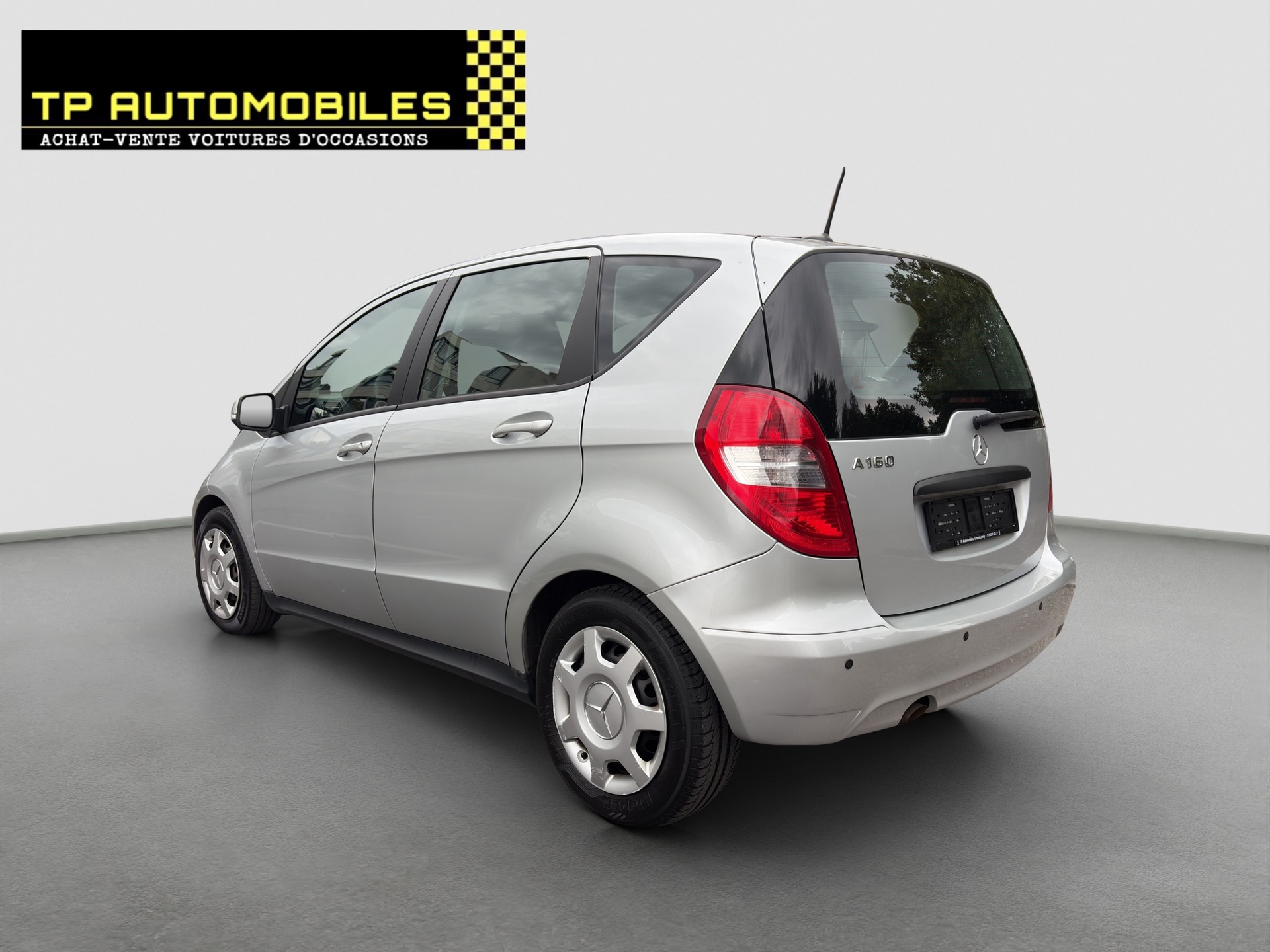 MERCEDES-BENZ A 160 (150) Classic Autotronic-image-6