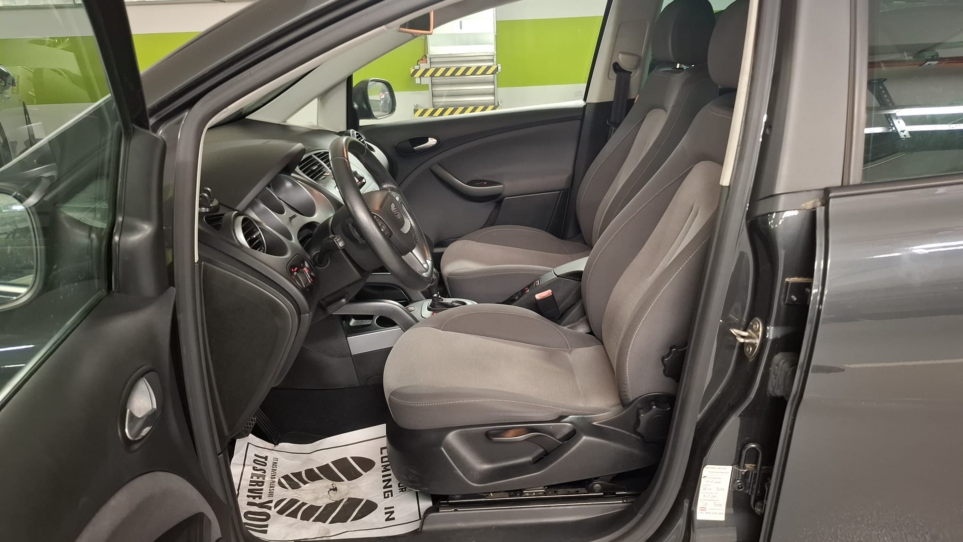 SEAT Altea XL 1.8 TSI Style DSG-image-13
