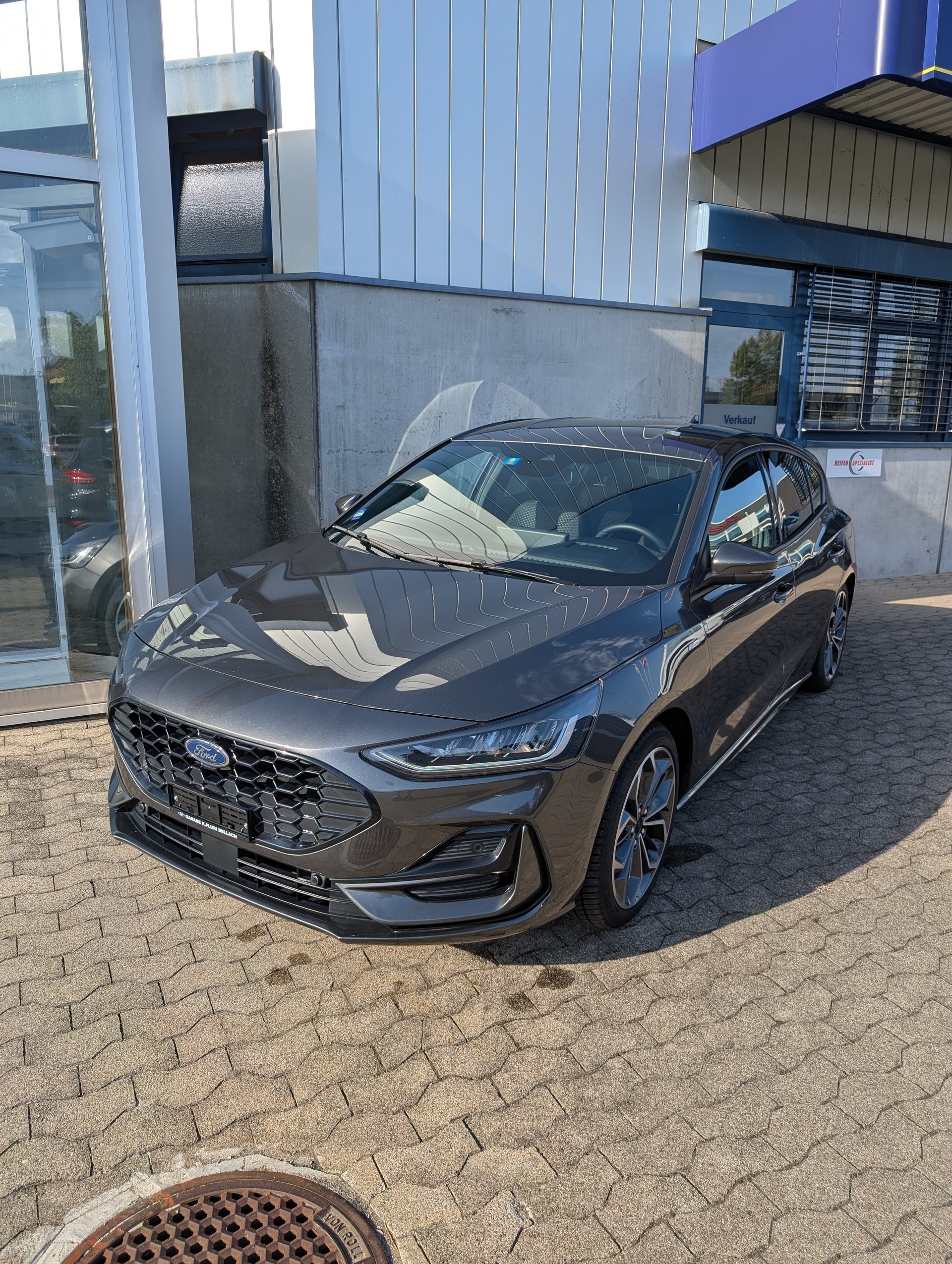FORD Focus 1.0 MHEV ST-Line X Automat