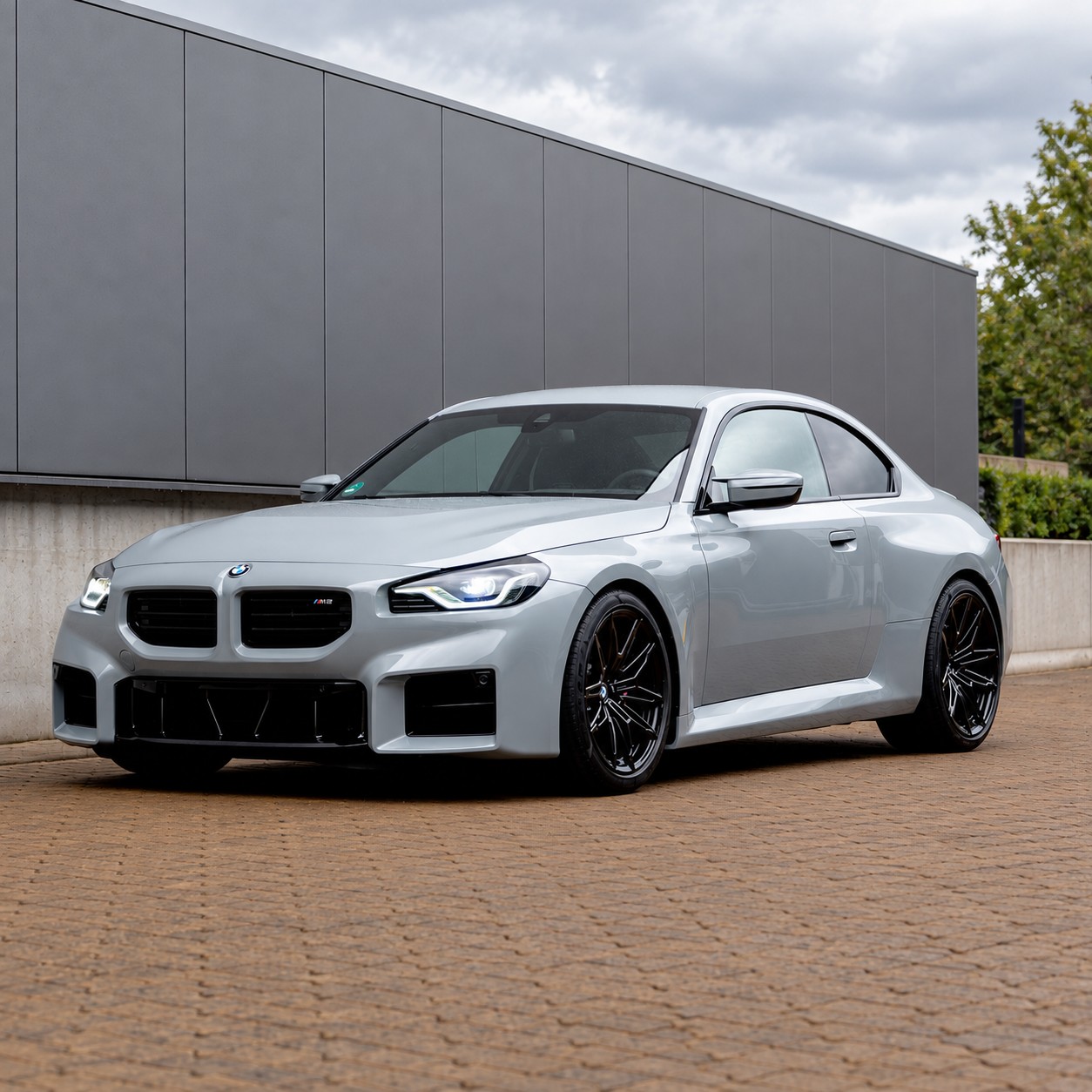 BMW M2 G87 - 460Ps - Steptronic - Warranty 10.2027 - Brooklyn Grey