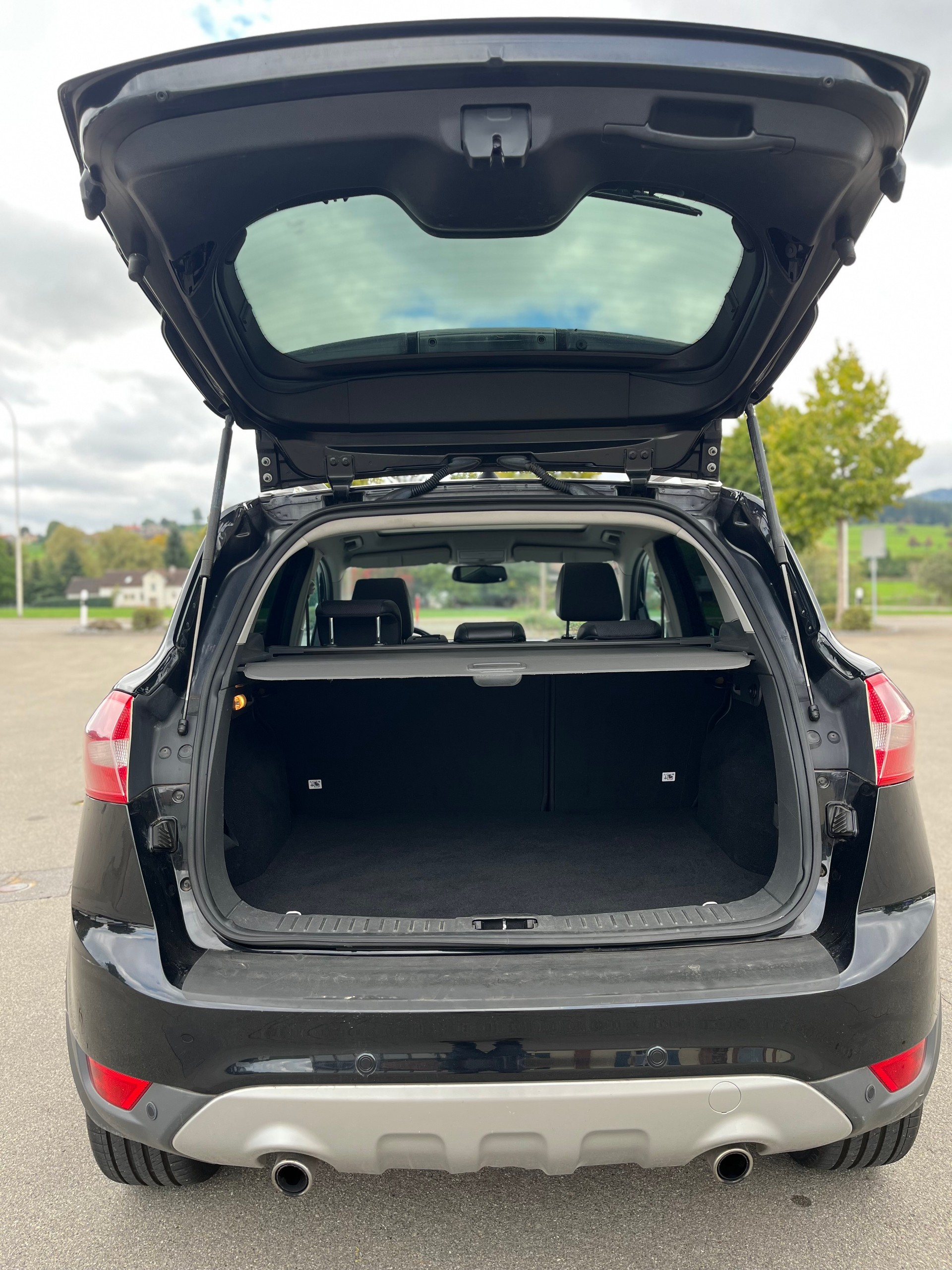 FORD 2,5i Benzin 4x4 frisch MFK und frisch Servic-image-10