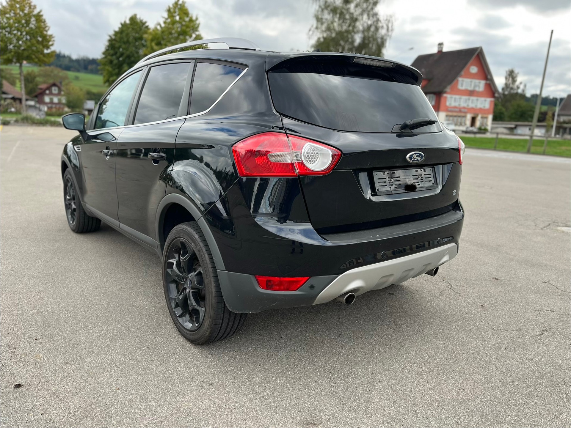 FORD 2,5i Benzin 4x4 frisch MFK und frisch Servic-image-3